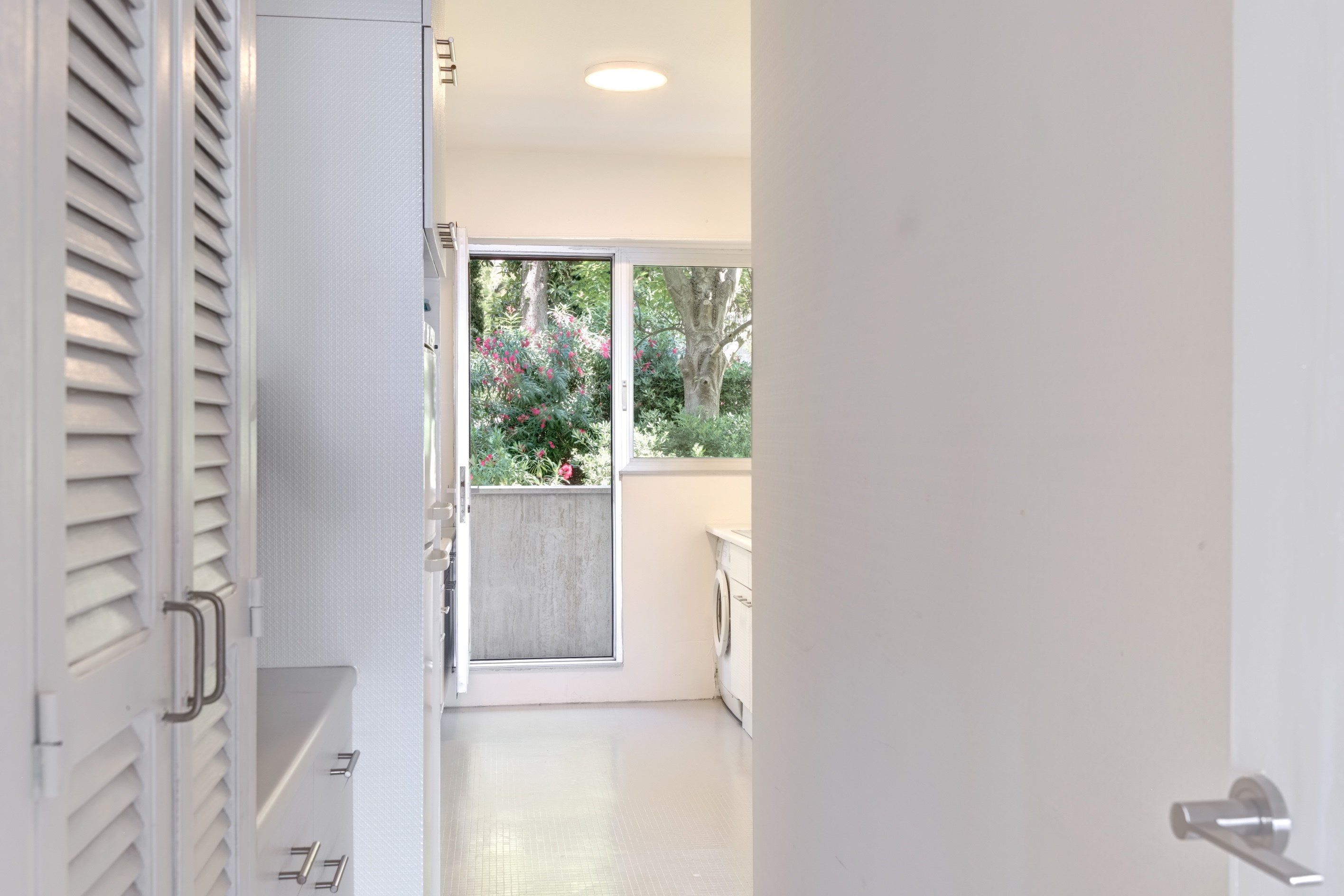  Sea view apartment for renovation in a prestigious residence in Cannes Californ… - 物件實景