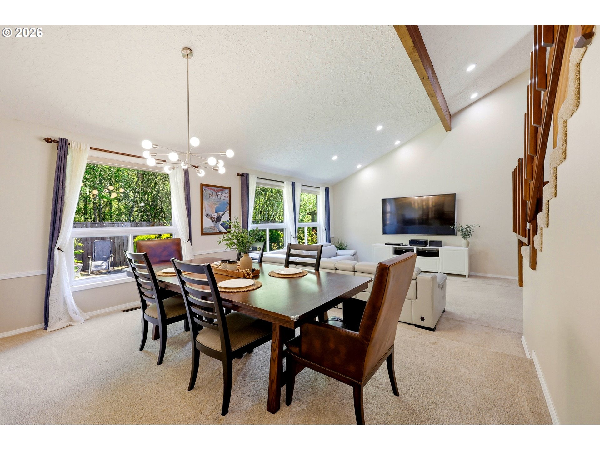 Beaverton, Oregon, 97006, United States, 3 Bedrooms Bedrooms, ,3 BathroomsBathrooms,Residential,For Sale,2043639