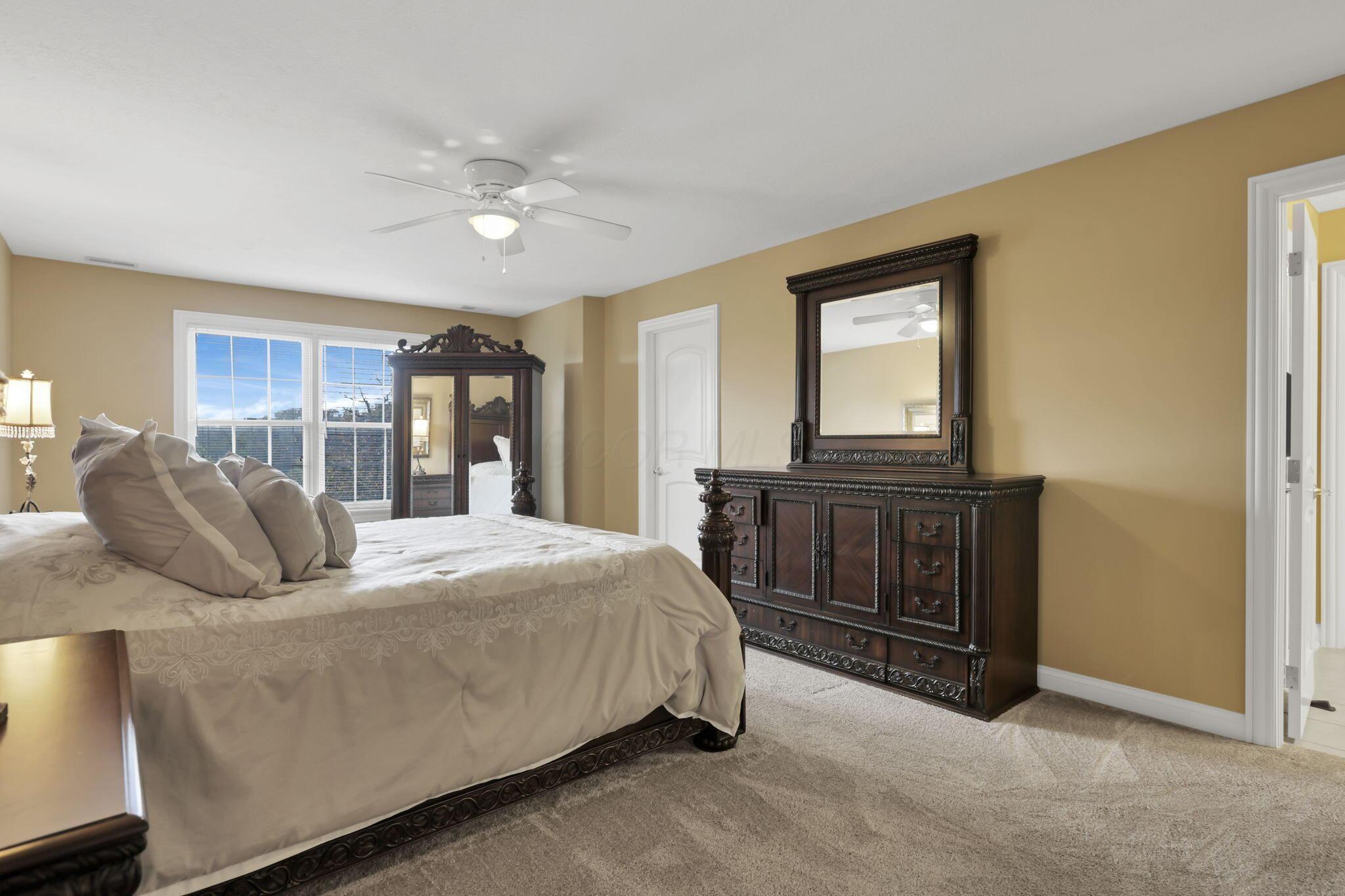 Delaware, Ohio, 43015, United States, 4 Bedrooms Bedrooms, ,4 BathroomsBathrooms,Residential,For Sale,1987027