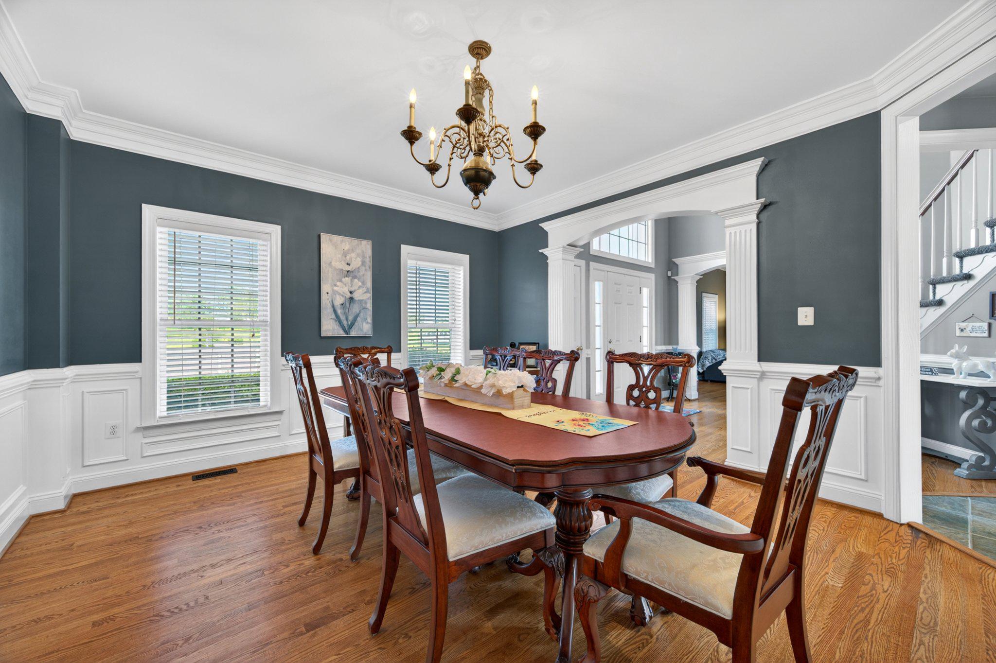Middletown, Virginia, 22645, United States, 6 Bedrooms Bedrooms, ,6 BathroomsBathrooms,Residential,For Sale,2044764