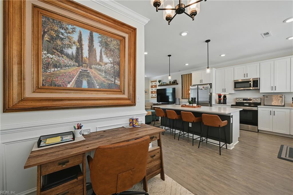 Norfolk Va, Virginia, 23518, United States, 2 Bedrooms Bedrooms, ,3 BathroomsBathrooms,Residential,For Sale,1866768