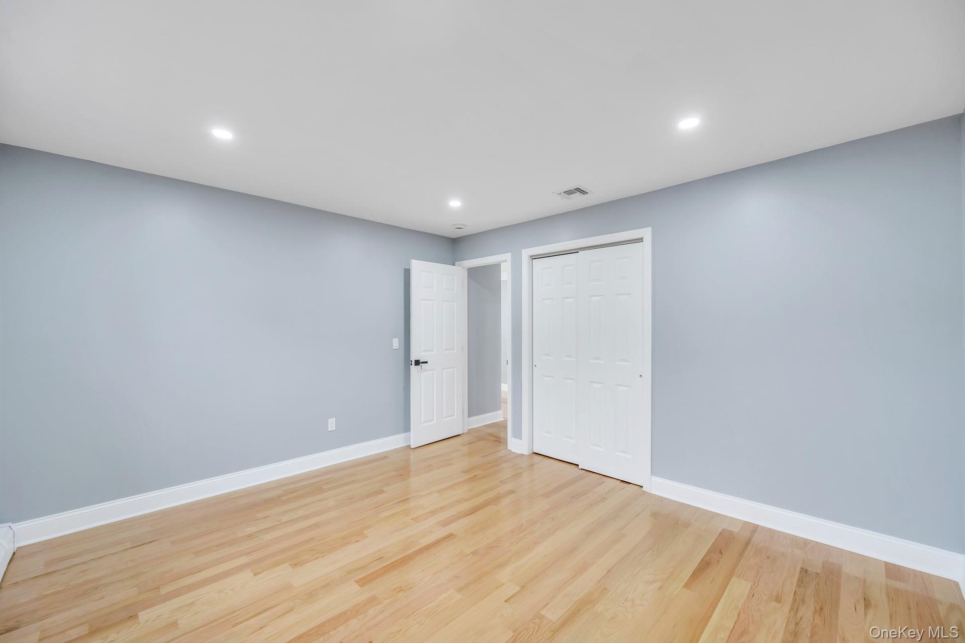 Selden, New York, 11784, United States, 4 Bedrooms Bedrooms, ,3 BathroomsBathrooms,Residential,For Sale,1990980