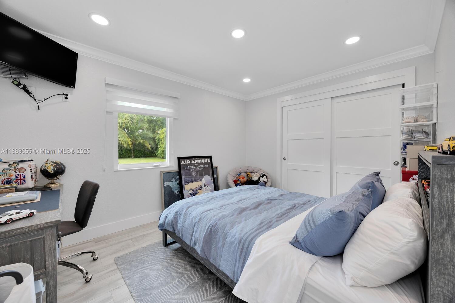 Miami, Florida, 33173, United States, 4 Bedrooms Bedrooms, ,2 BathroomsBathrooms,Residential,For Sale,1986231