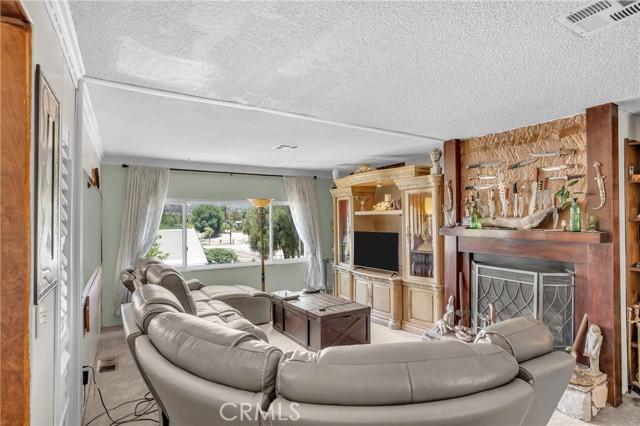 Wildomar, California, 92595, United States, 3 Bedrooms Bedrooms, ,2 BathroomsBathrooms,Residential,For Sale,1877201