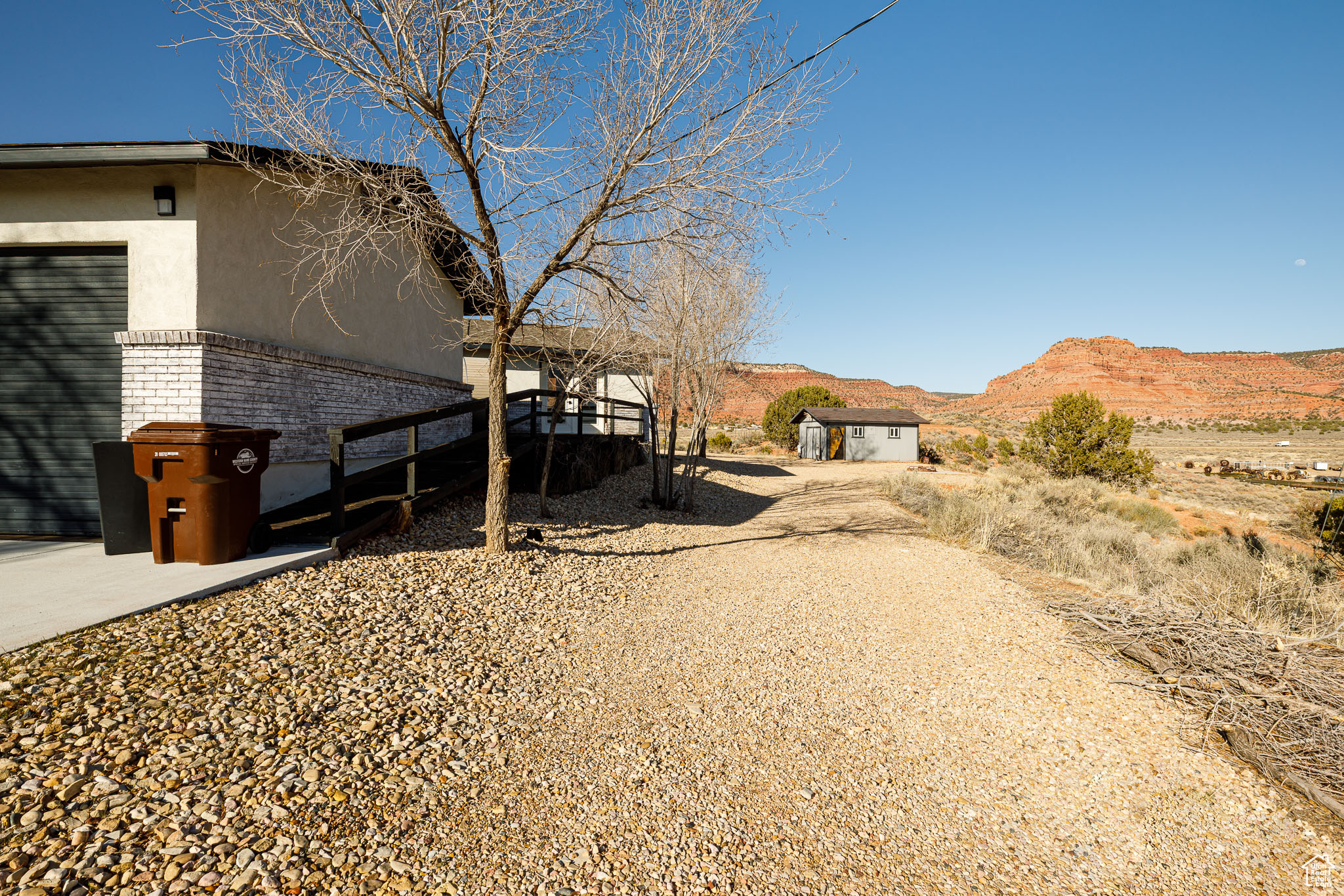 Kanab, Utah, 84741, United States, 3 Bedrooms Bedrooms, ,2 BathroomsBathrooms,Residential,For Sale,1856860