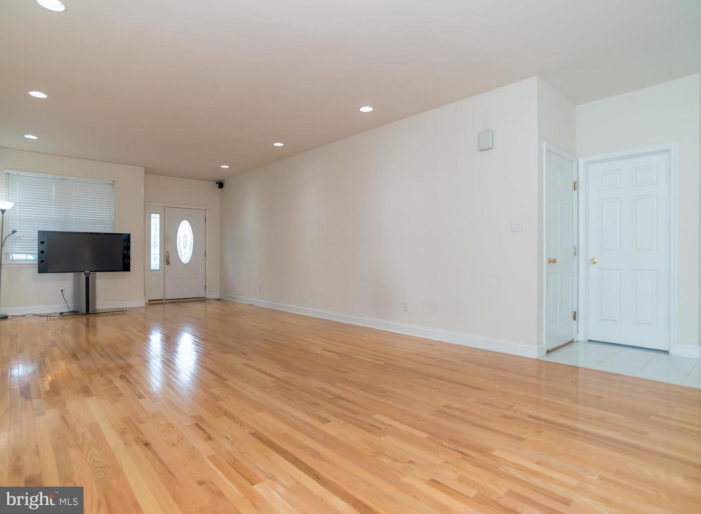 Philadelphia, Pennsylvania, 19115, United States, 4 Bedrooms Bedrooms, ,3 BathroomsBathrooms,Residential,For Sale,1944953