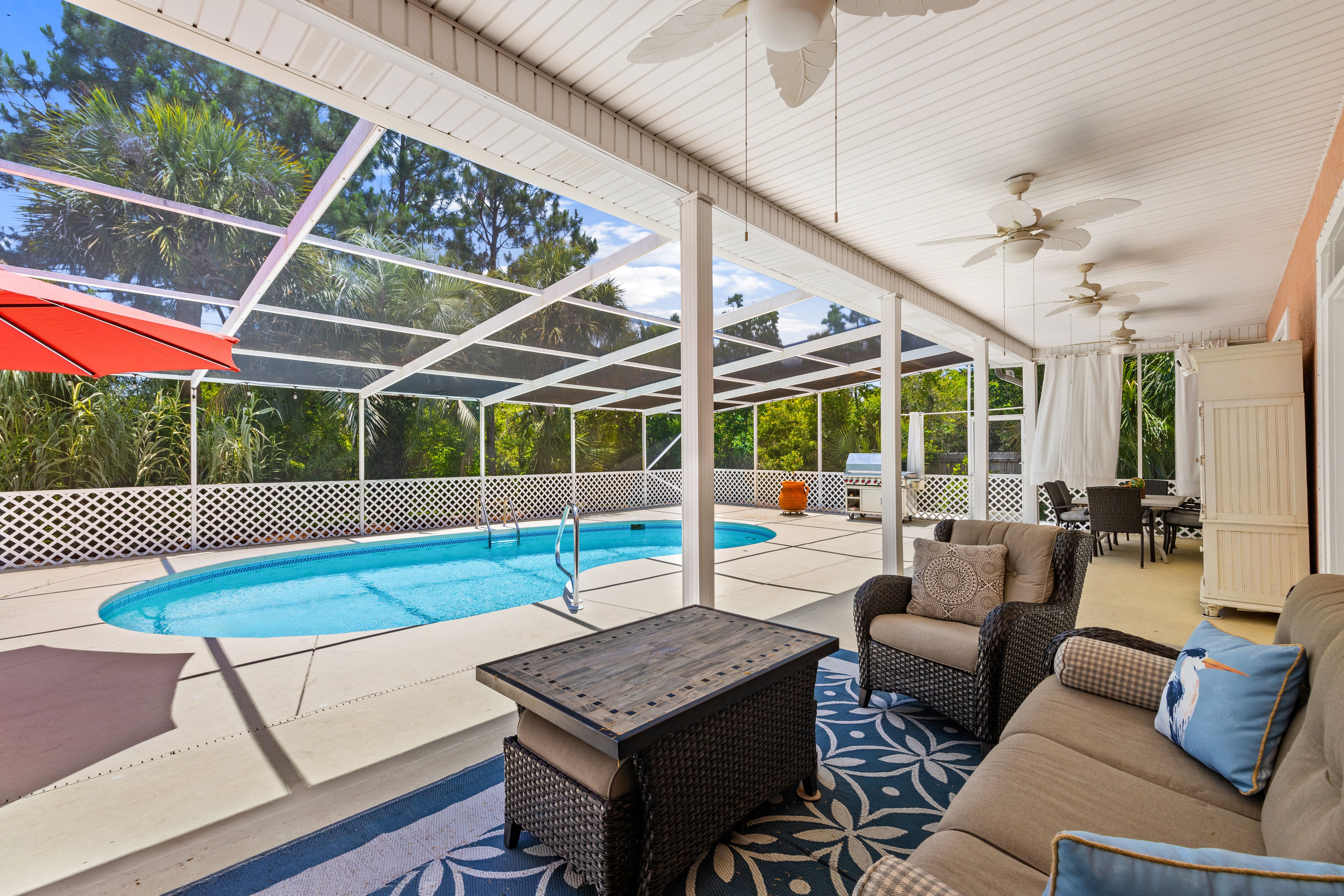  West End Panama City Beach Home with Pool & Short Distance to the Beach - 物件實景