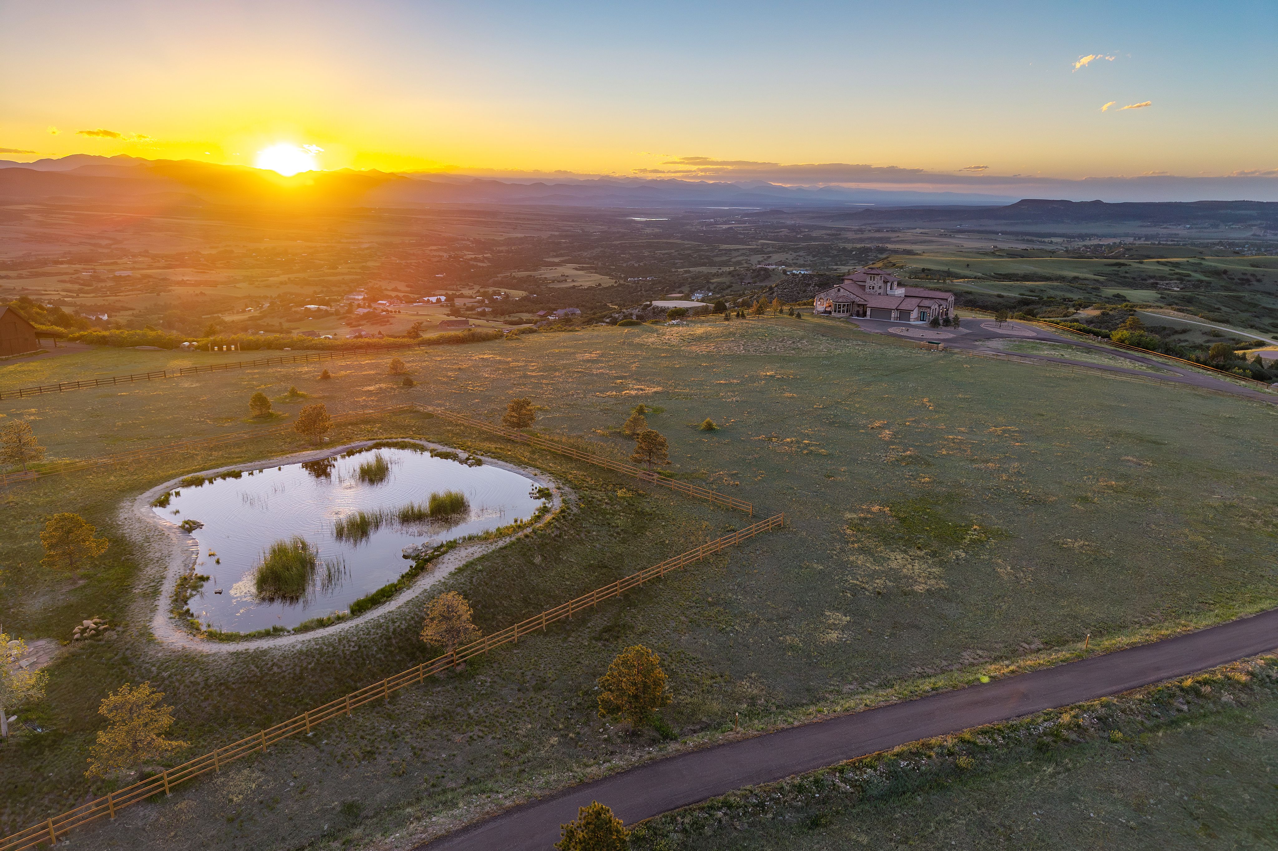  253 Stone Point Trail, Castle Rock, CO 80109 - 物件實景