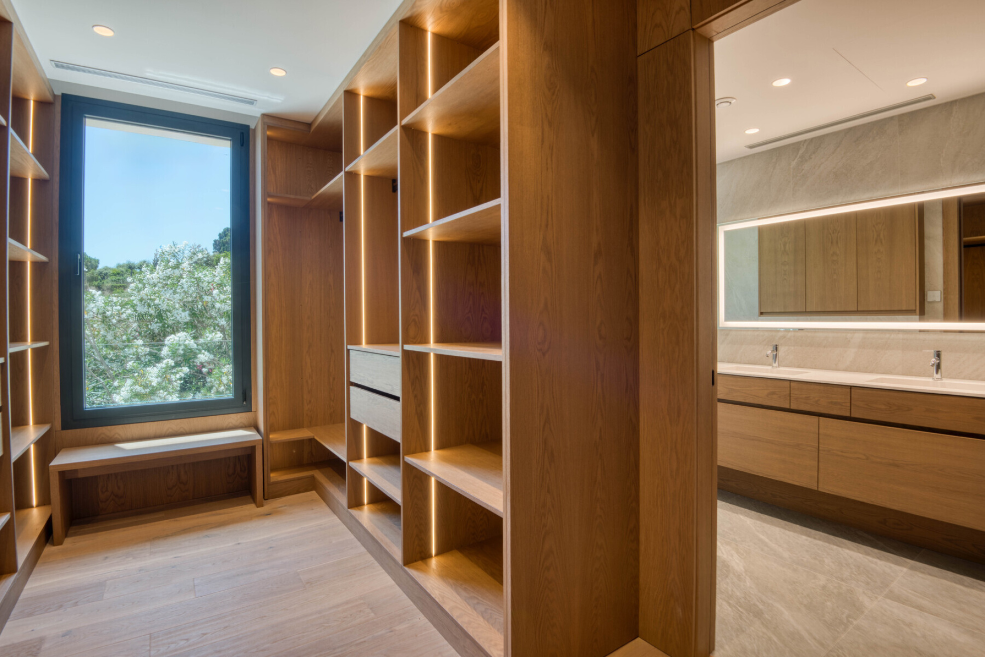  Contemporary villa in Mas Nou with ocean views - 物件實景