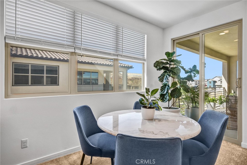 Ontario, California, 91761, United States, 2 Bedrooms Bedrooms, ,2 BathroomsBathrooms,Residential,For Sale,1983803