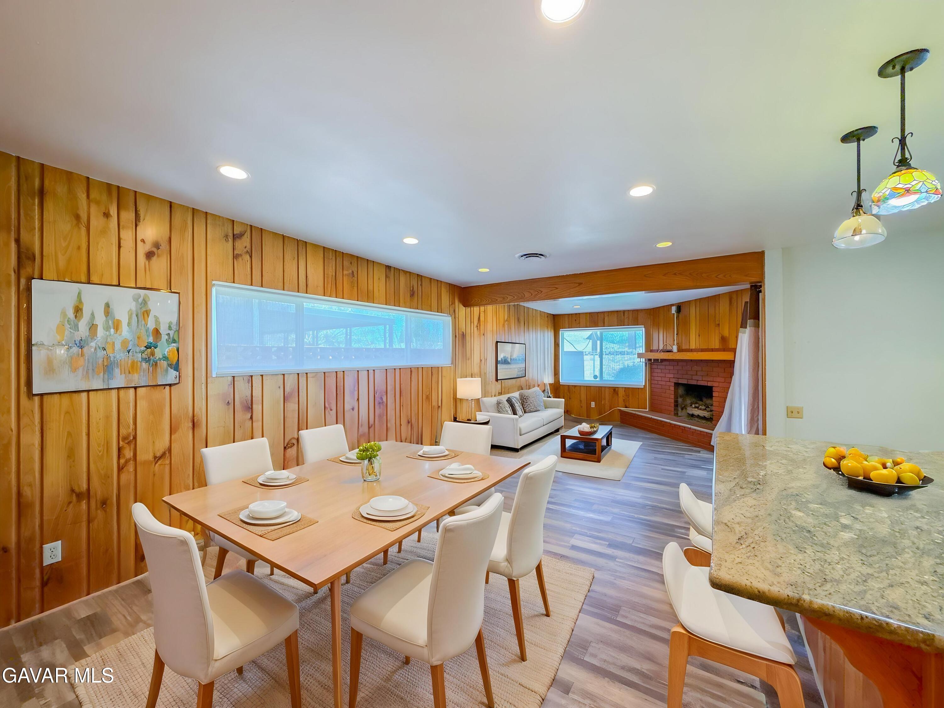 Palmdale, California, 93550, United States, 4 Bedrooms Bedrooms, ,2 BathroomsBathrooms,Residential,For Sale,2028325