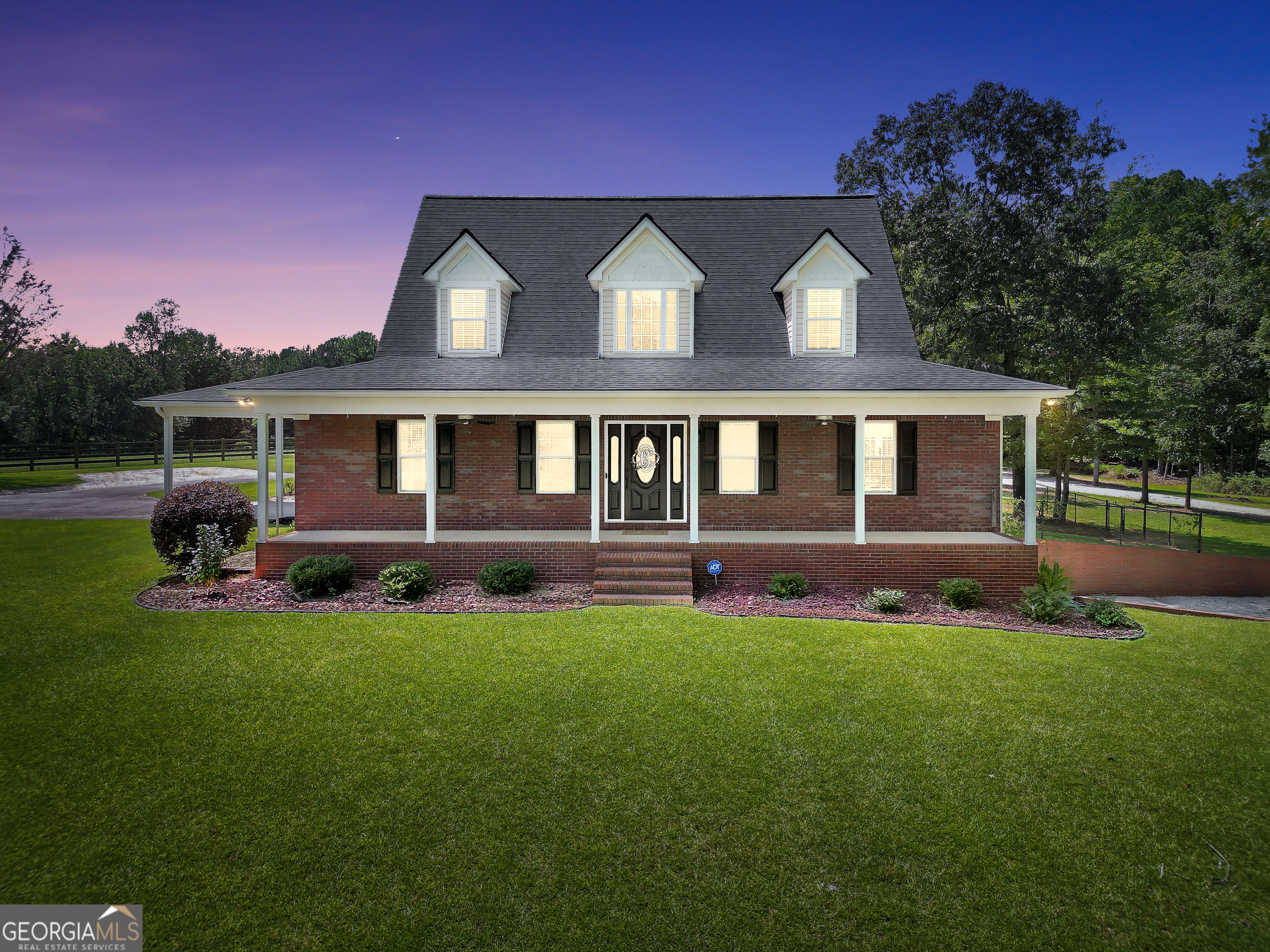 Jenkinsburg, Georgia, 30234, United States, 5 Bedrooms Bedrooms, ,4 BathroomsBathrooms,Residential,For Sale,1928448