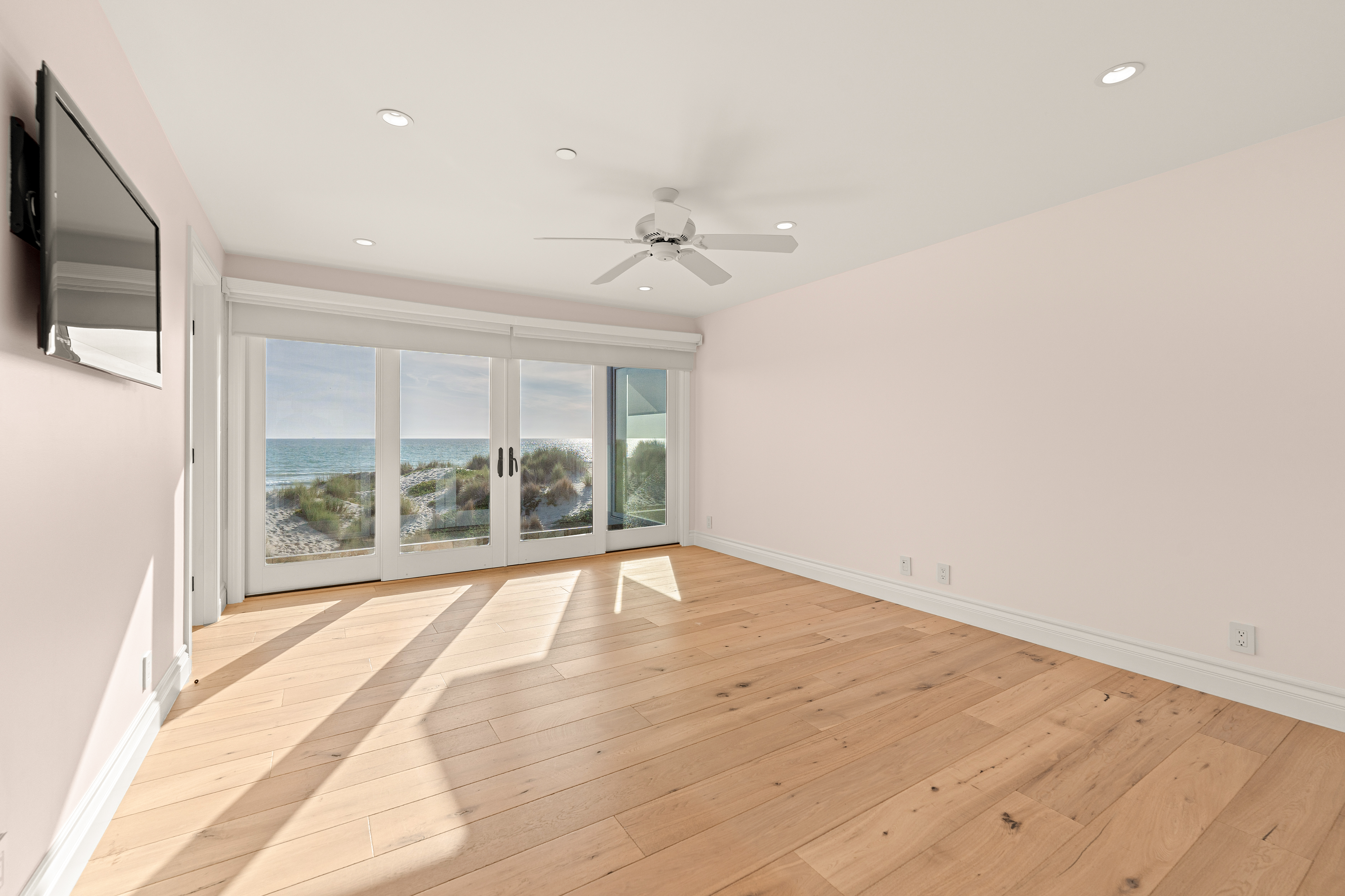  1096 Belfast Lane, Ventura, CA 93001 - 物件實景