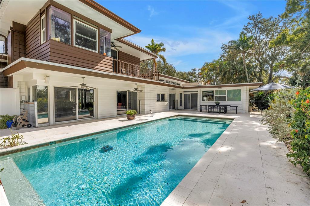 St Petersburg, Florida, 33704, United States, 4 Bedrooms Bedrooms, ,4 BathroomsBathrooms,Residential,For Sale,1991901