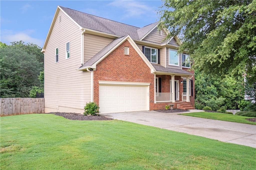 Canton, Georgia, 30115, United States, 5 Bedrooms Bedrooms, ,4 BathroomsBathrooms,Residential,For Sale,1882662