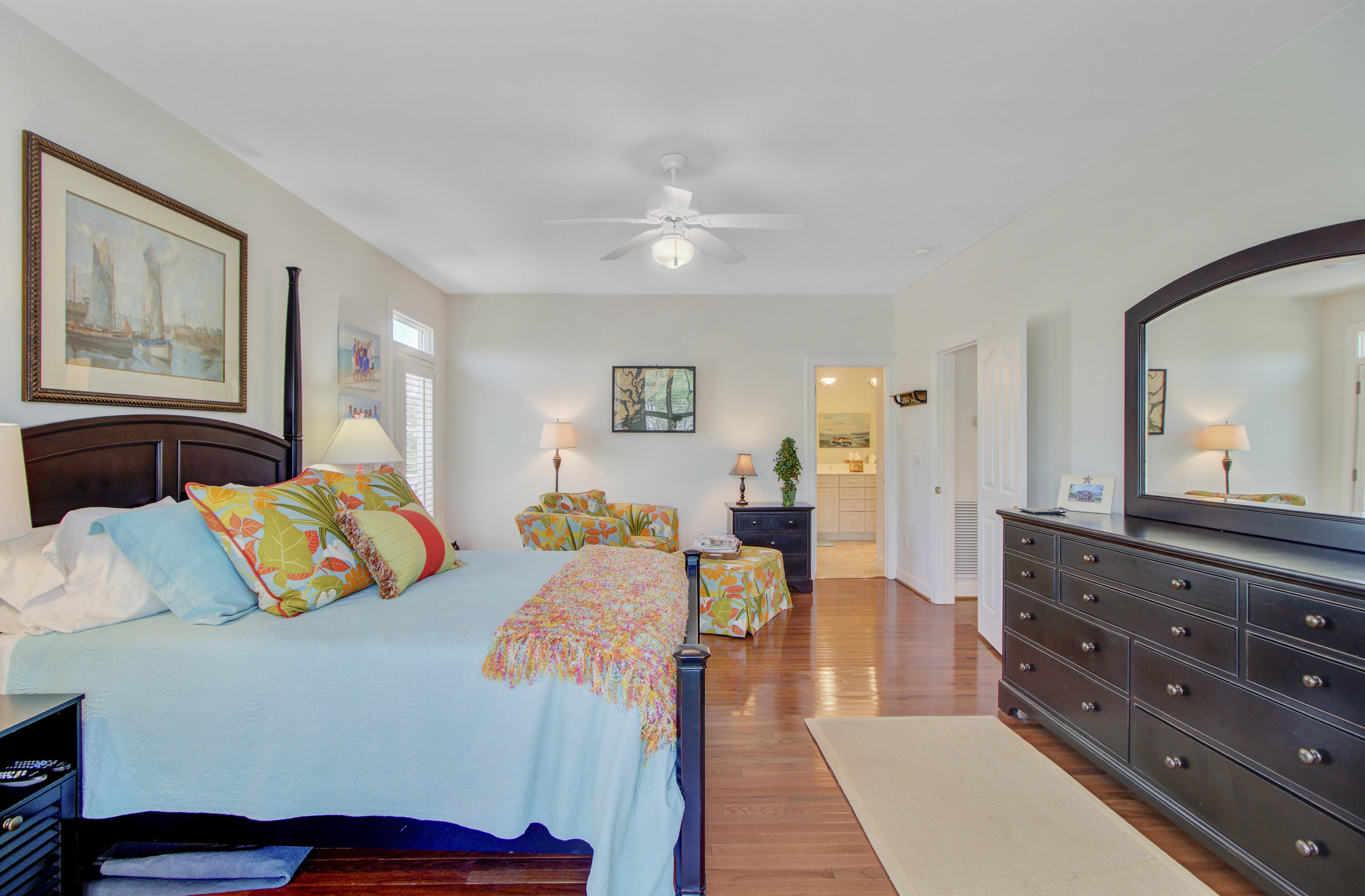 Mount Pleasant, South Carolina, 29464, United States, 4 Bedrooms Bedrooms, ,4 BathroomsBathrooms,Residential,For Sale,1826334