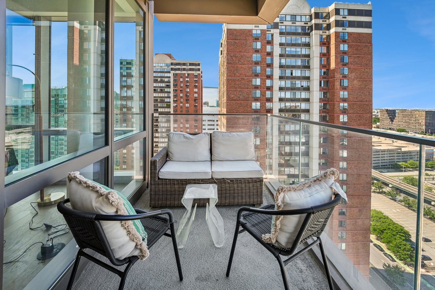  75 Park Lane South, Jc, Downtown, NJ, 07310 - 物件實景