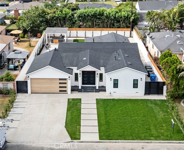 Downey, California, 90241, United States, 4 Bedrooms Bedrooms, ,3 BathroomsBathrooms,Residential,For Sale,1900825