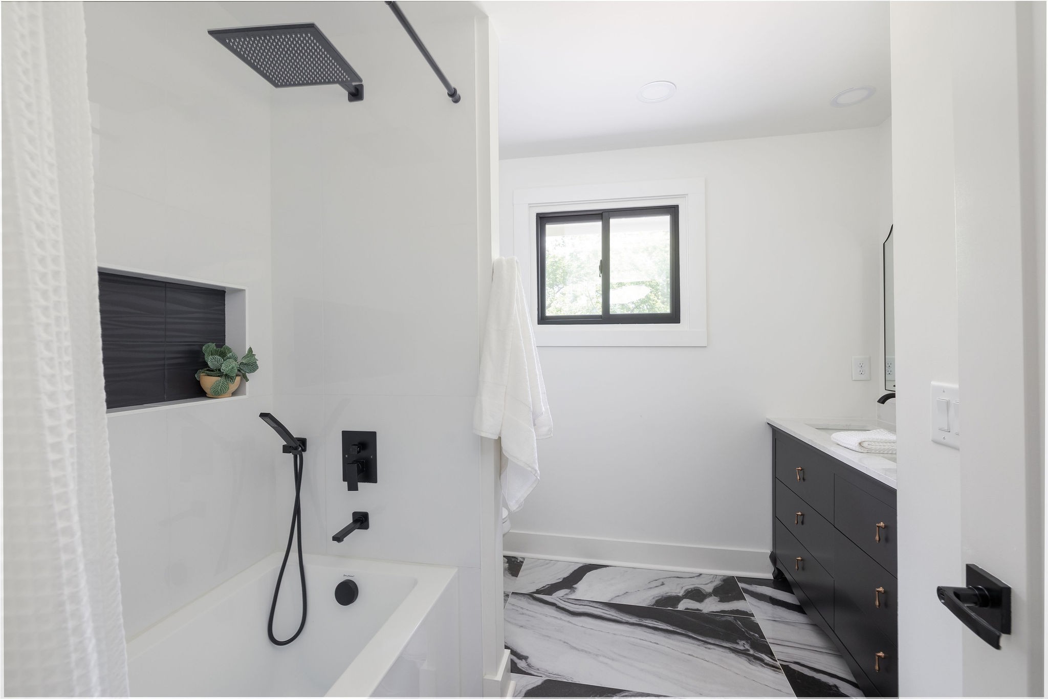  6620 Brookmont Ter, Nashville, TN, 37205 - 物件實景