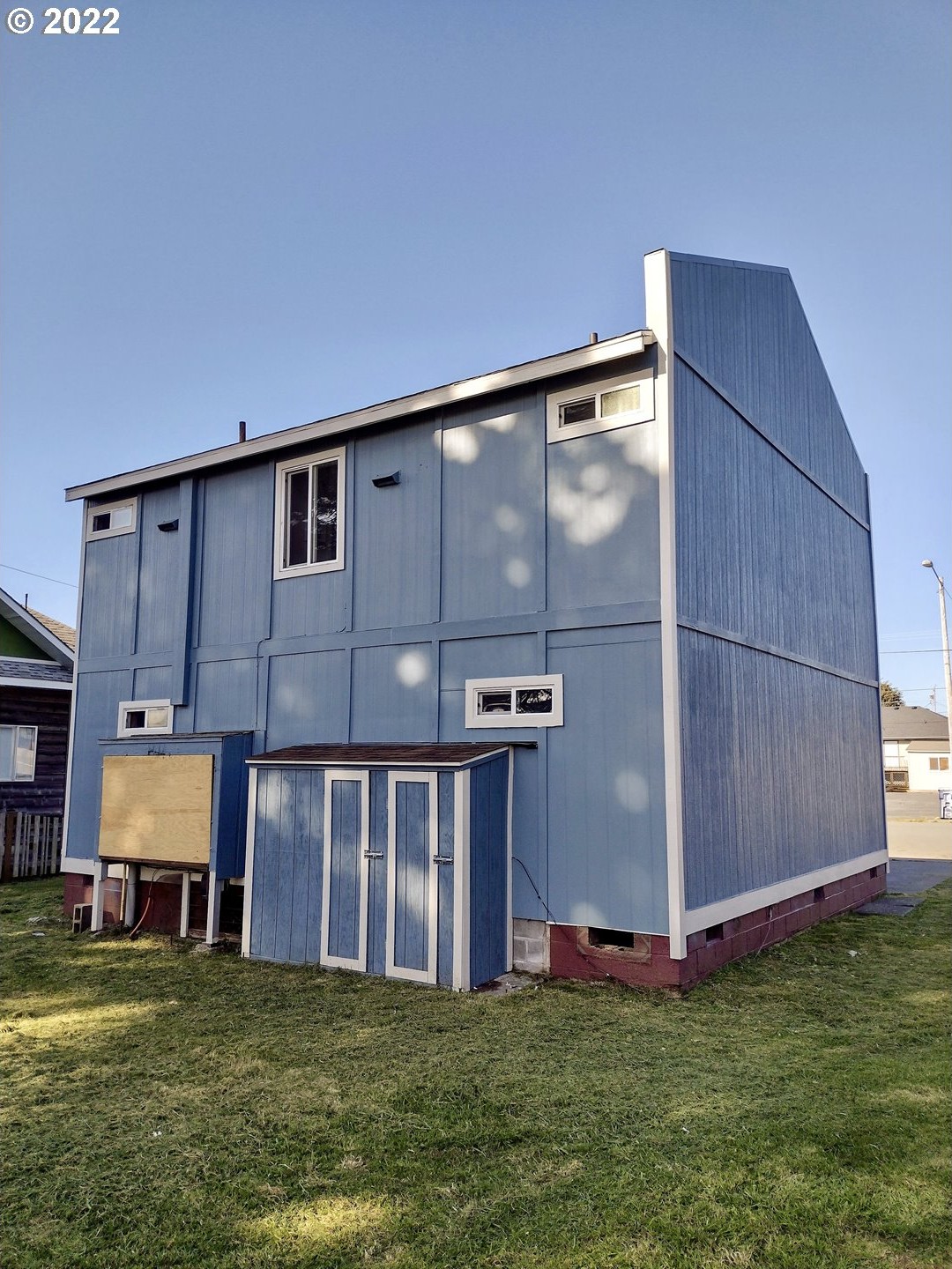 Gold Beach, Oregon, 97444, United States, ,Residential,For Sale,1976260