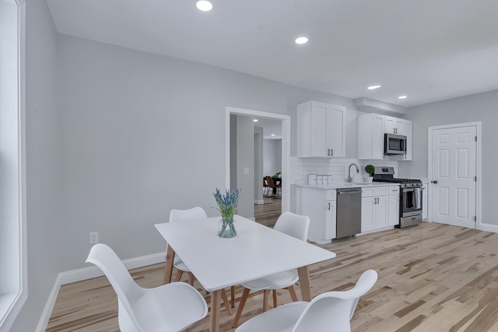 Dedham, Massachusetts, 02026, United States, 3 Bedrooms Bedrooms, ,2 BathroomsBathrooms,Residential,For Sale,2040275