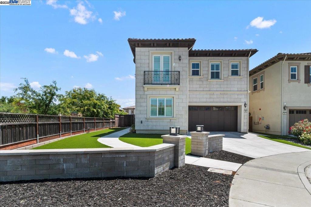 San Ramon, California, 94582, United States, 4 Bedrooms Bedrooms, ,4 BathroomsBathrooms,Residential,For Sale,1905667