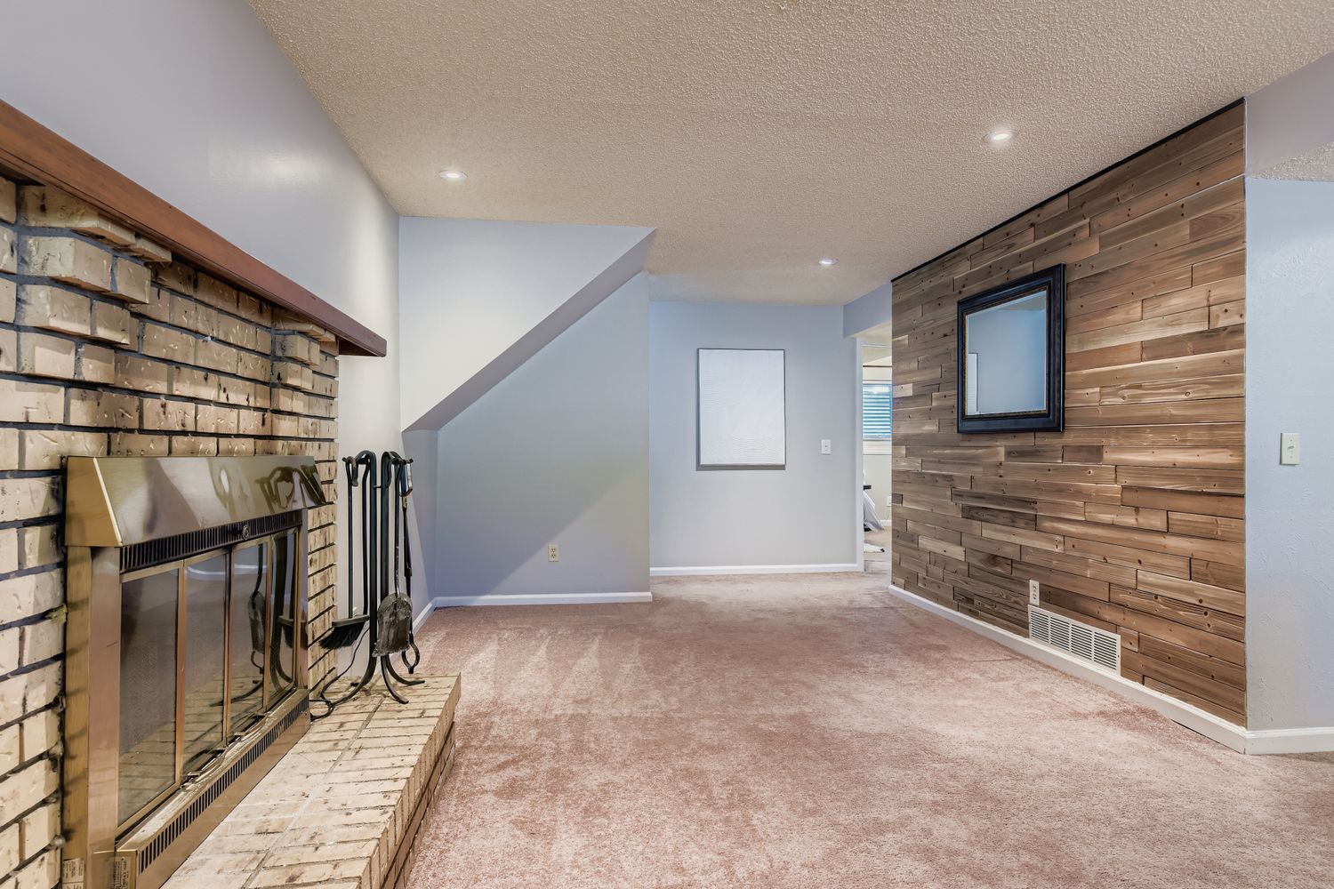 Littleton, Colorado, 80128, United States, 3 Bedrooms Bedrooms, ,Residential,For Sale,1937814