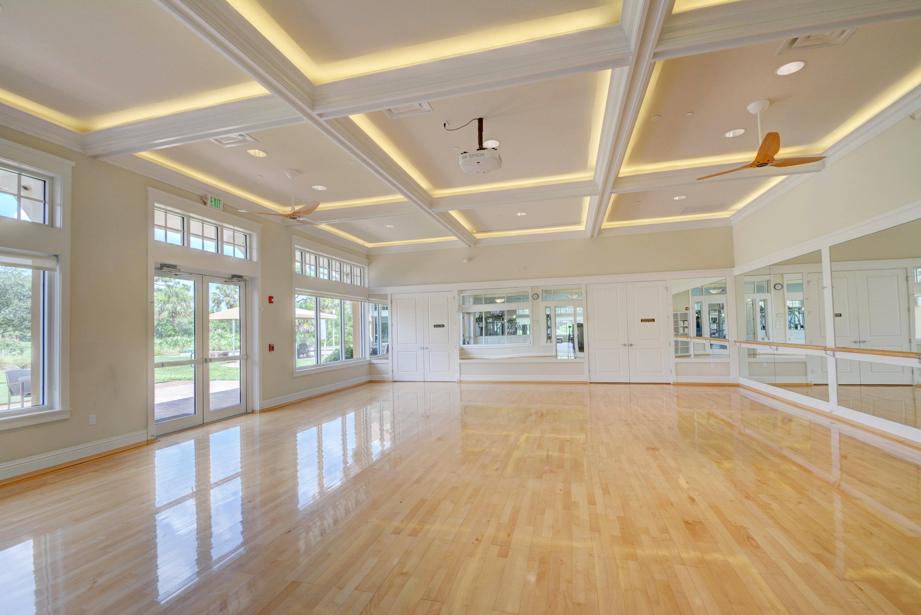 Stuart, Florida, 34997, United States, 3 Bedrooms Bedrooms, ,2 BathroomsBathrooms,Residential,For Sale,1954563