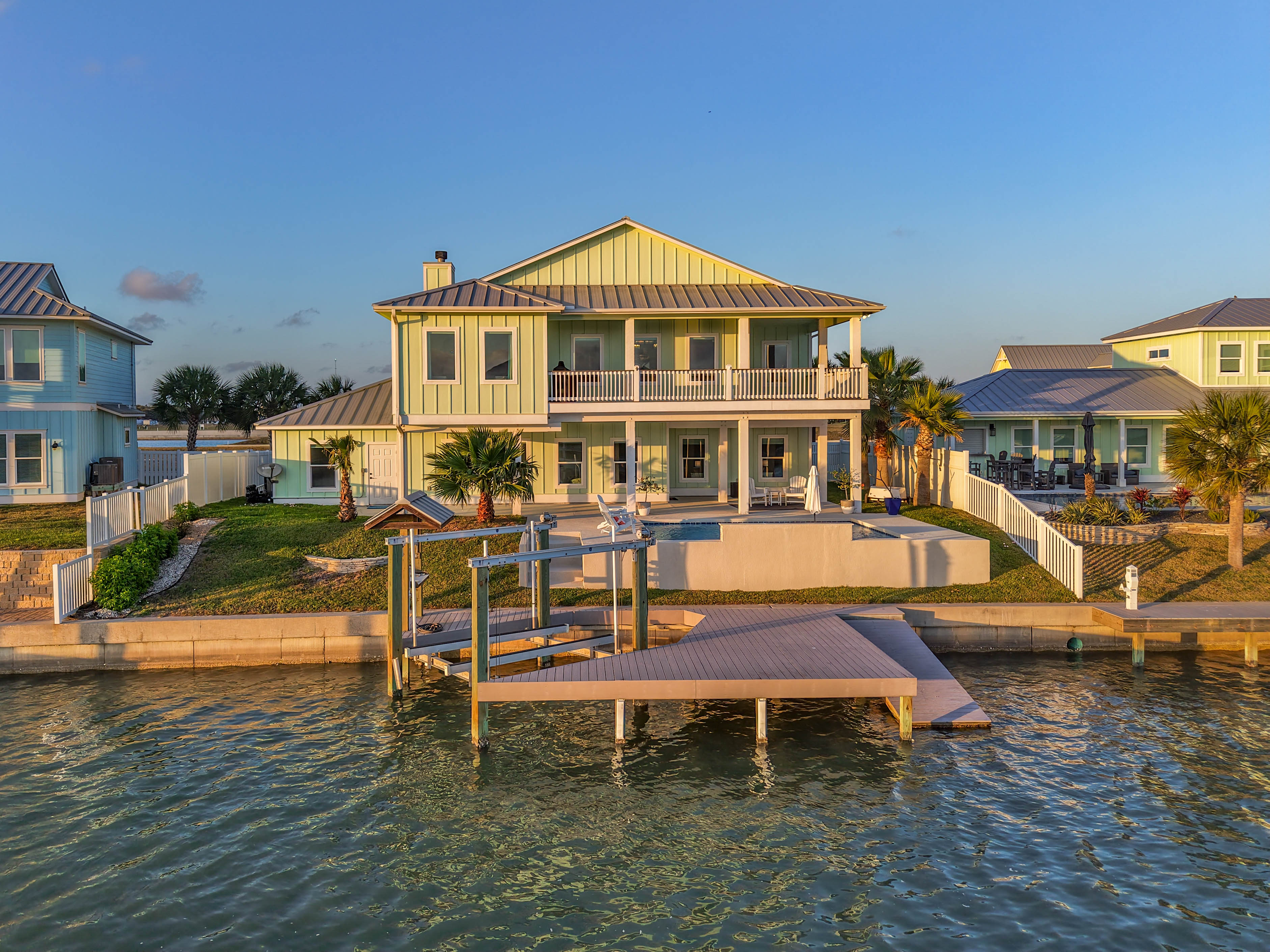  Waterfront Residence In The Islands Of Rockport - 物件實景