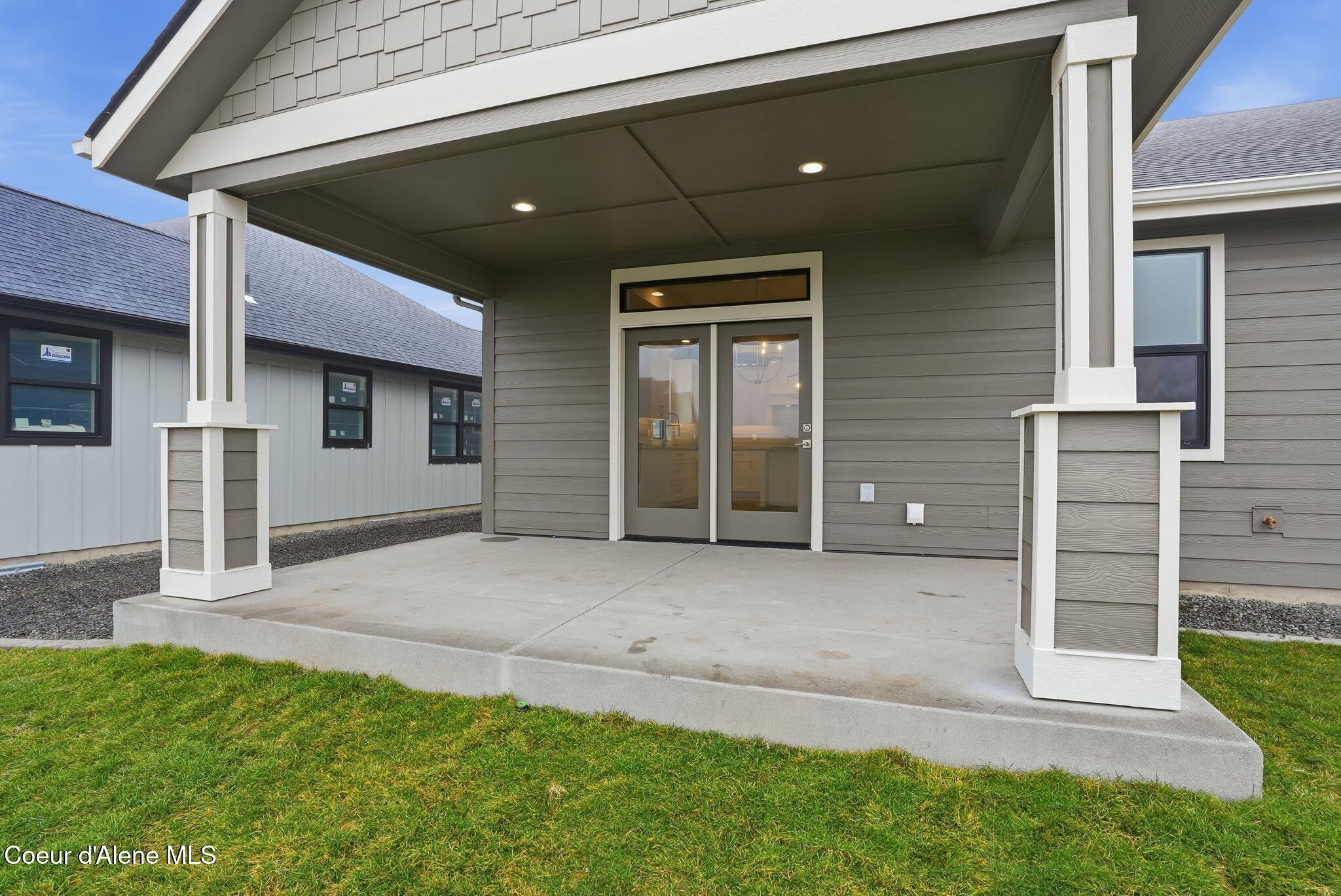 Coeur d'Alene, Idaho, 83815, United States, 3 Bedrooms Bedrooms, ,3 BathroomsBathrooms,Residential,For Sale,2006129