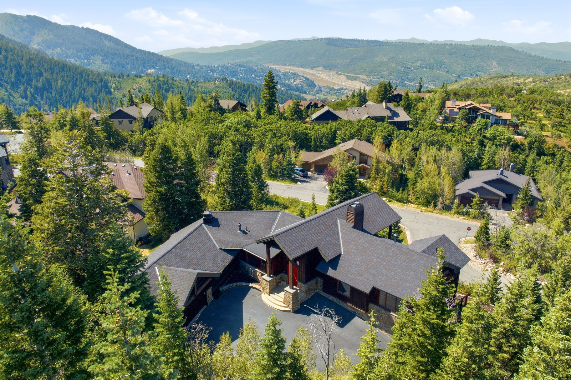  Mountain Estate in Pinebrook - 物件實景