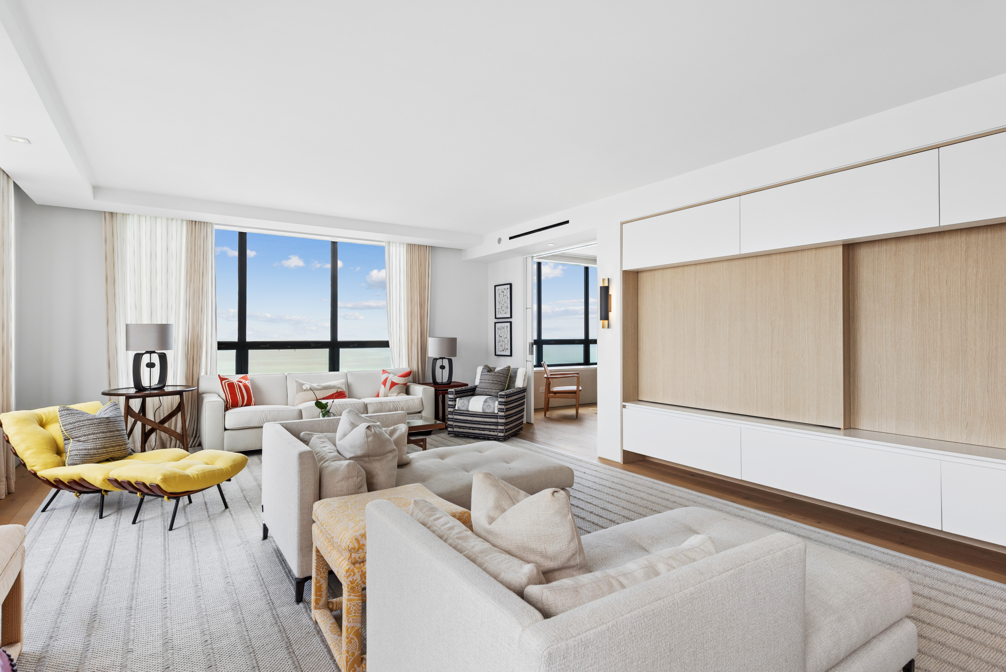  Refined Blend of Classic Architecture and Modern Design - 物件實景