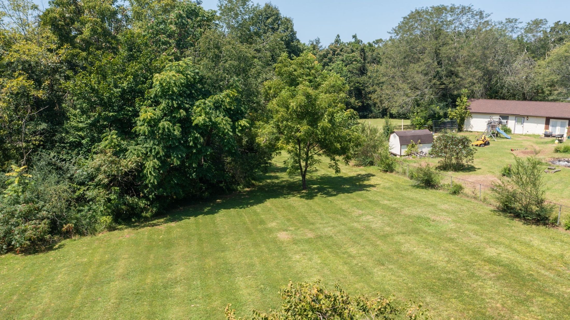  9092 E 40 Rd, Bon Aqua, TN, 37025 - 物件實景