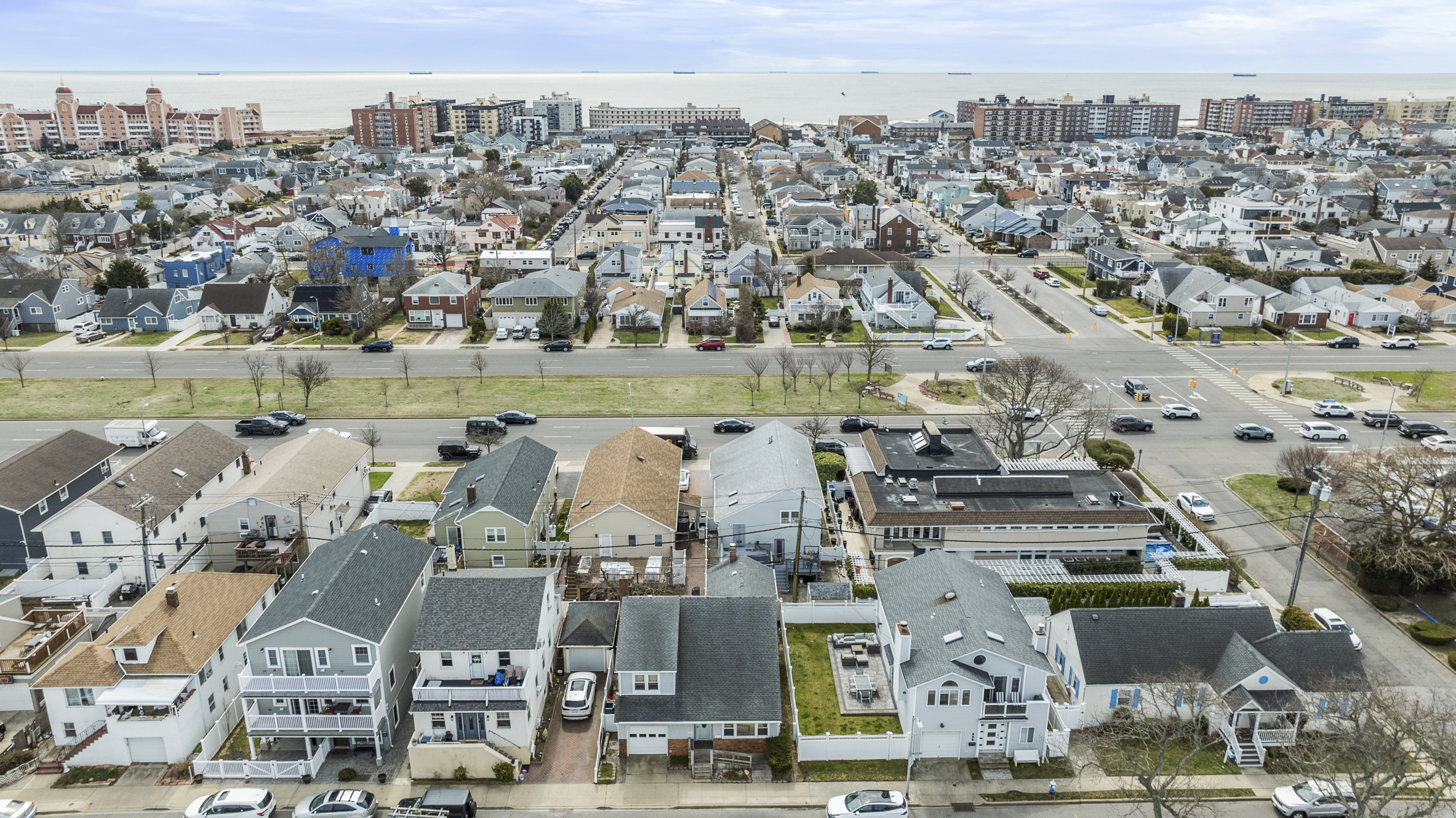  806 E Chester Street, Long Beach, NY, 11561 - 物件實景