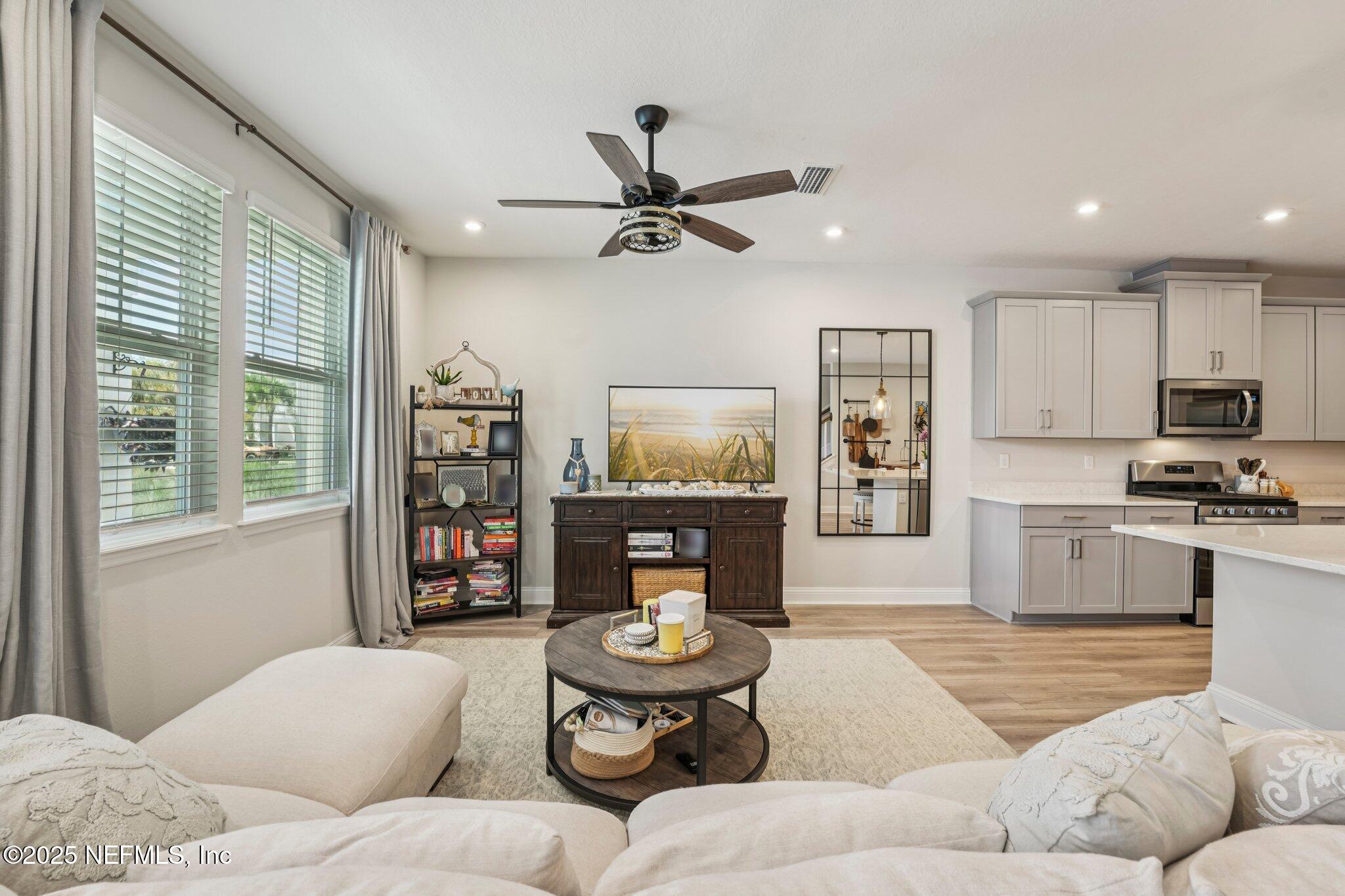 Jacksonville, Florida, 32224, United States, 3 Bedrooms Bedrooms, ,3 BathroomsBathrooms,Residential,For Sale,1917775