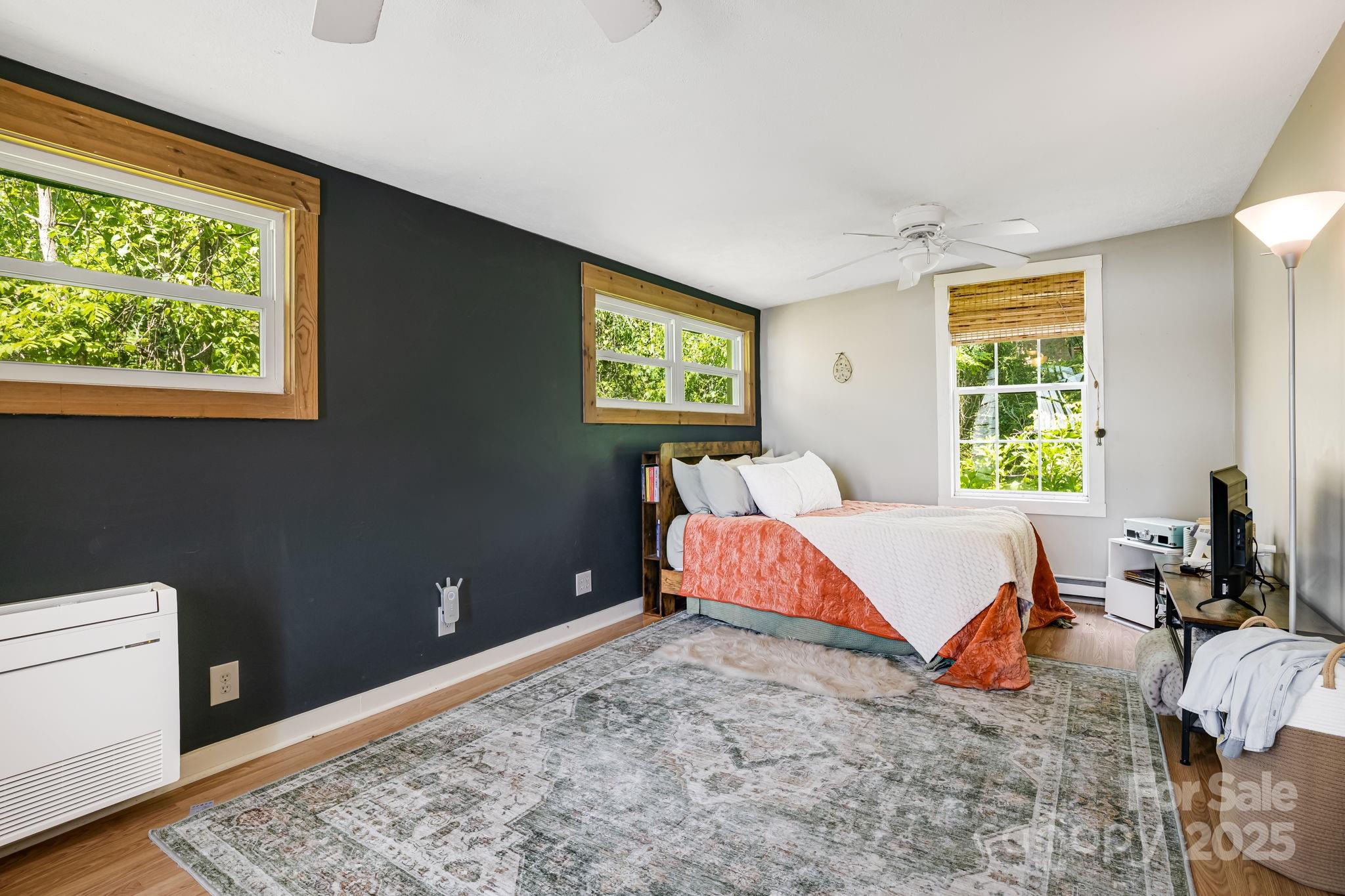 Asheville, North Carolina, 28804, United States, 4 Bedrooms Bedrooms, ,2 BathroomsBathrooms,Residential,For Sale,1944815