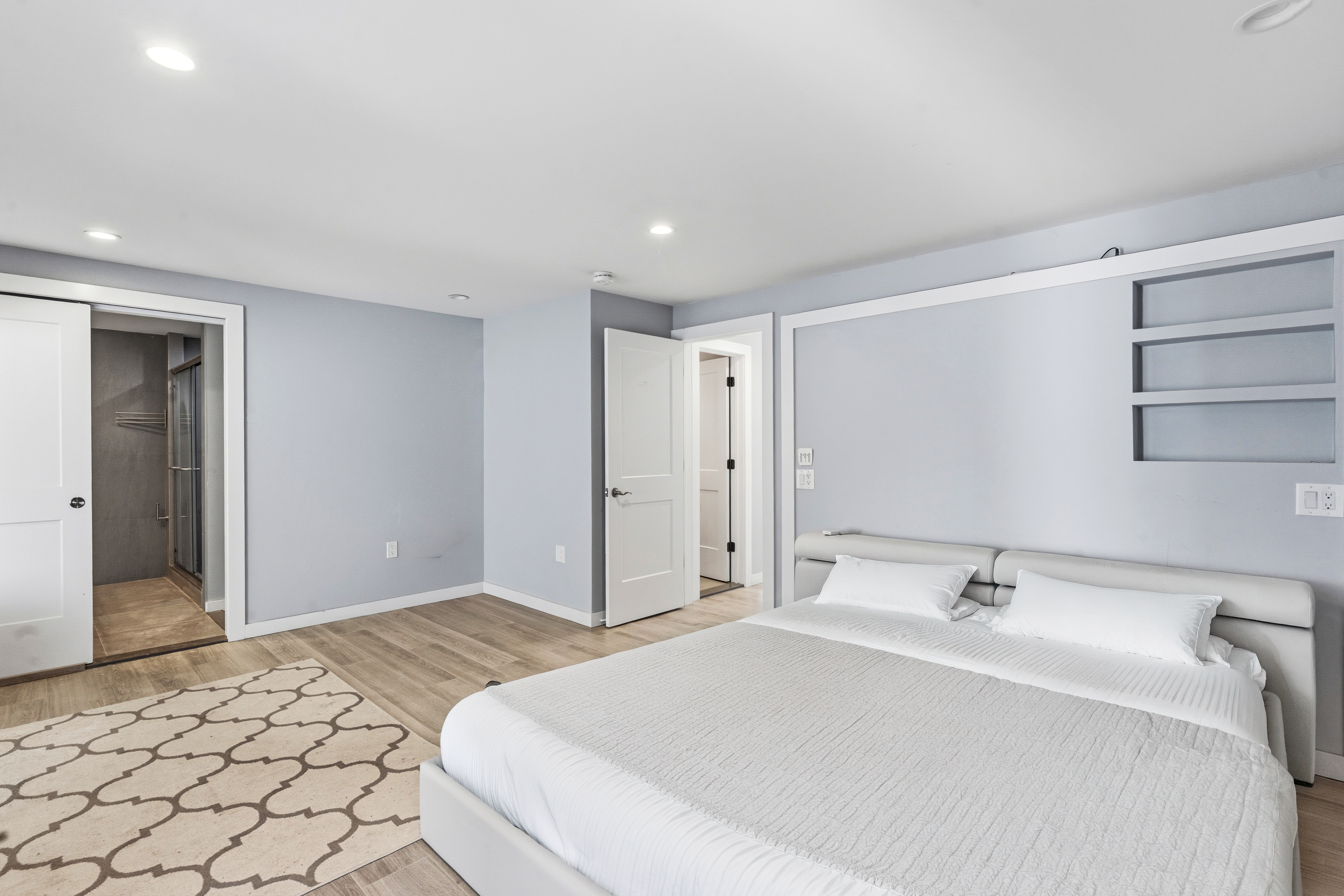  31 Sutton Hill Lane, Manhasset Hills, NY, 11040 - 物件實景
