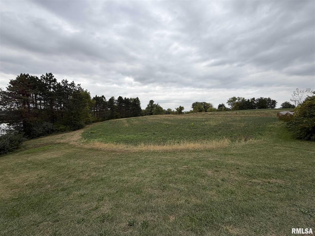 Abingdon, Illinois, 61410, United States, 3 Bedrooms Bedrooms, ,2 BathroomsBathrooms,Residential,For Sale,1976226