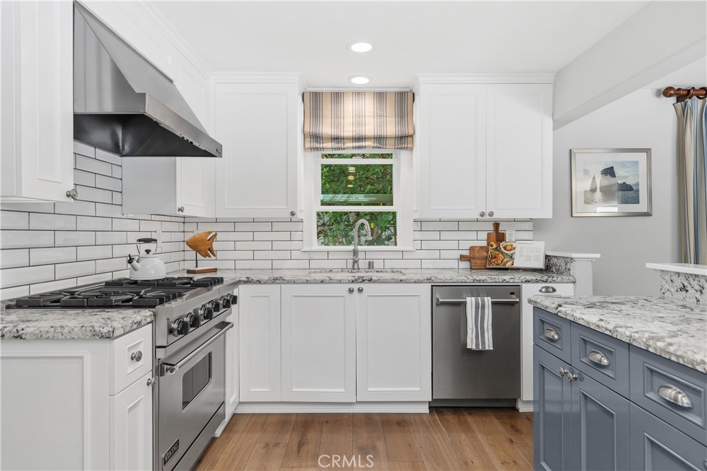 Newport Beach, California, 92660, United States, 4 Bedrooms Bedrooms, ,4 BathroomsBathrooms,Residential,For Sale,1949668