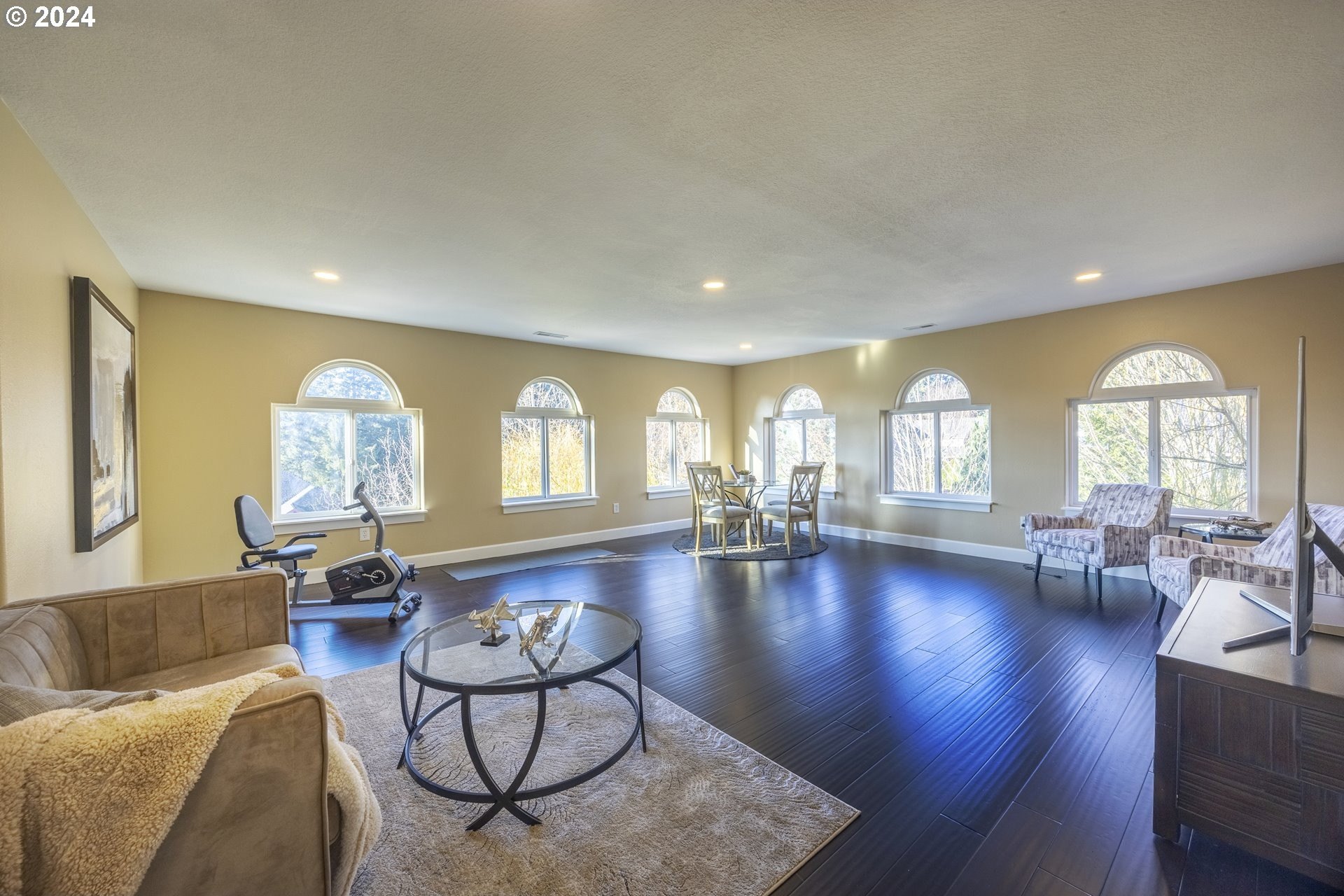 12989 SE MOUNTAIN GATE RD, Happy Valley, Oregon, 97086, United States, 4 Bedrooms Bedrooms, ,5 BathroomsBathrooms,Residential,For Sale,12989 SE MOUNTAIN GATE RD,1668245