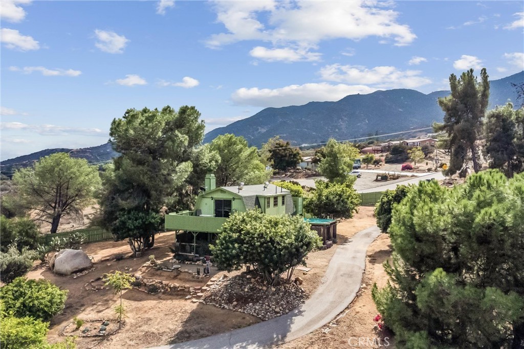 Lake Elsinore, California, 92530, United States, 3 Bedrooms Bedrooms, ,1 BathroomBathrooms,Residential,For Sale,1943552