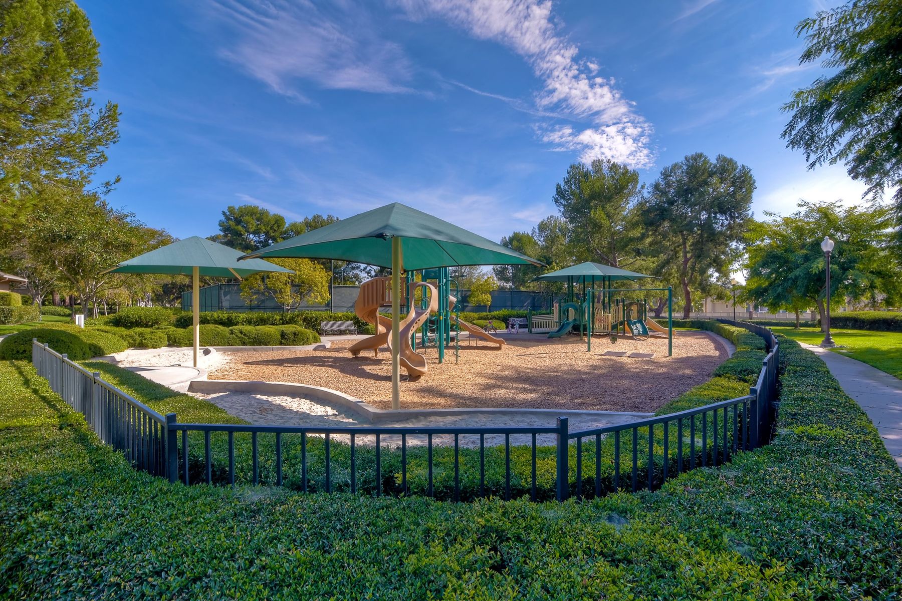 San Diego, California, 92123, United States, 3 Bedrooms Bedrooms, ,2 BathroomsBathrooms,Residential,For Sale,1914206