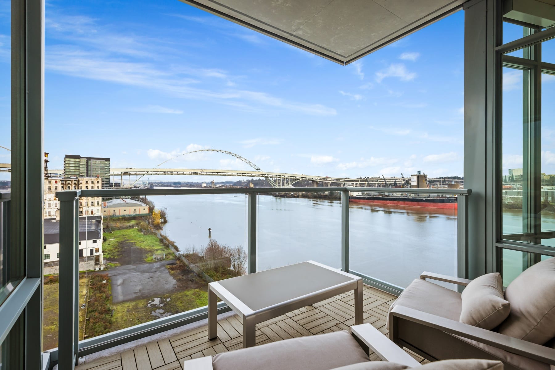  1310 NW NAITO PKWY #901 Portland, OR 97209 - 物件實景