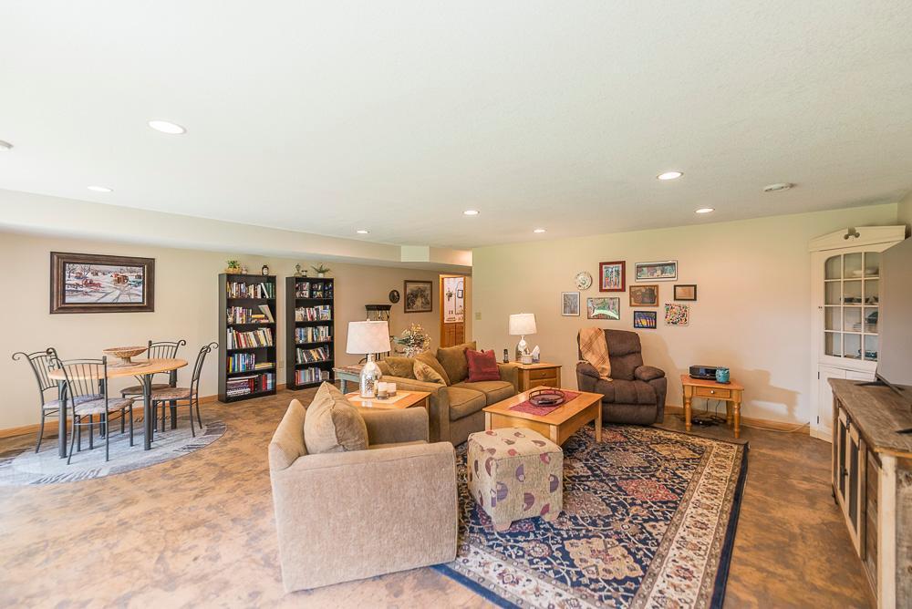 Cuyuna, Minnesota, 56444, United States, 5 Bedrooms Bedrooms, ,2 BathroomsBathrooms,Residential,For Sale,1882356