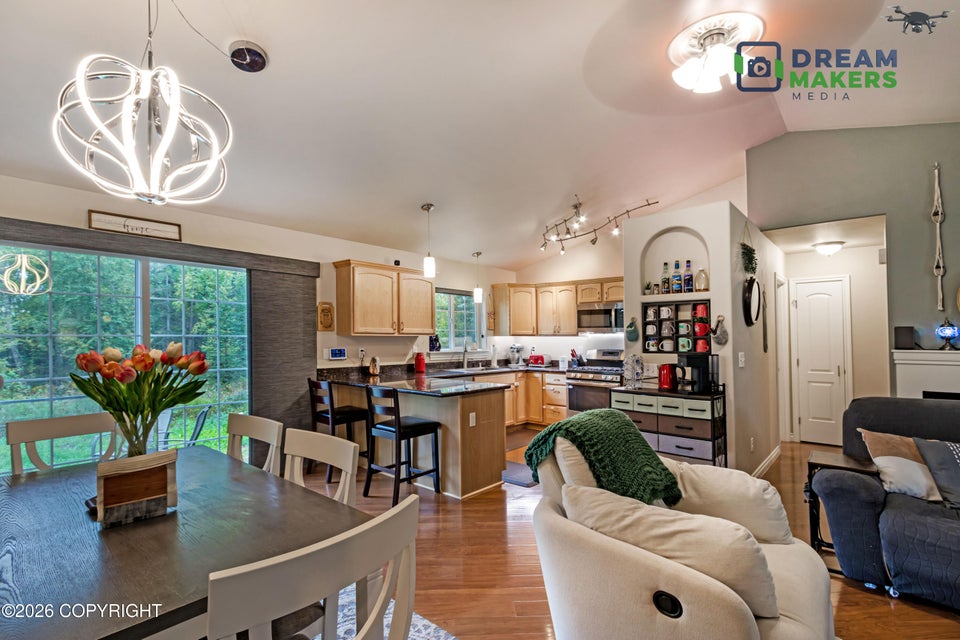 Rue DE LA Paix Loop, Wasilla, AK 99623
