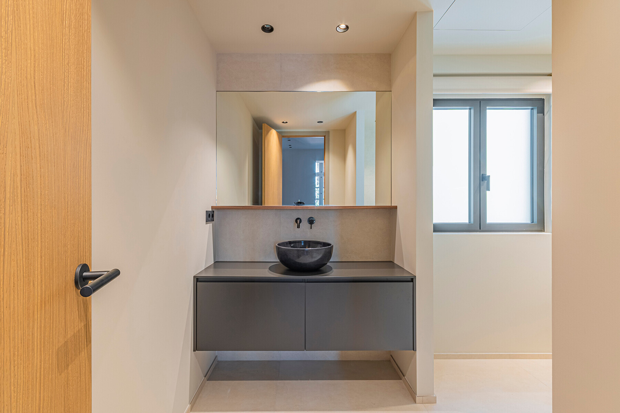  Refurbished modernist apartment in Eixample with luxury finishes - 物件實景