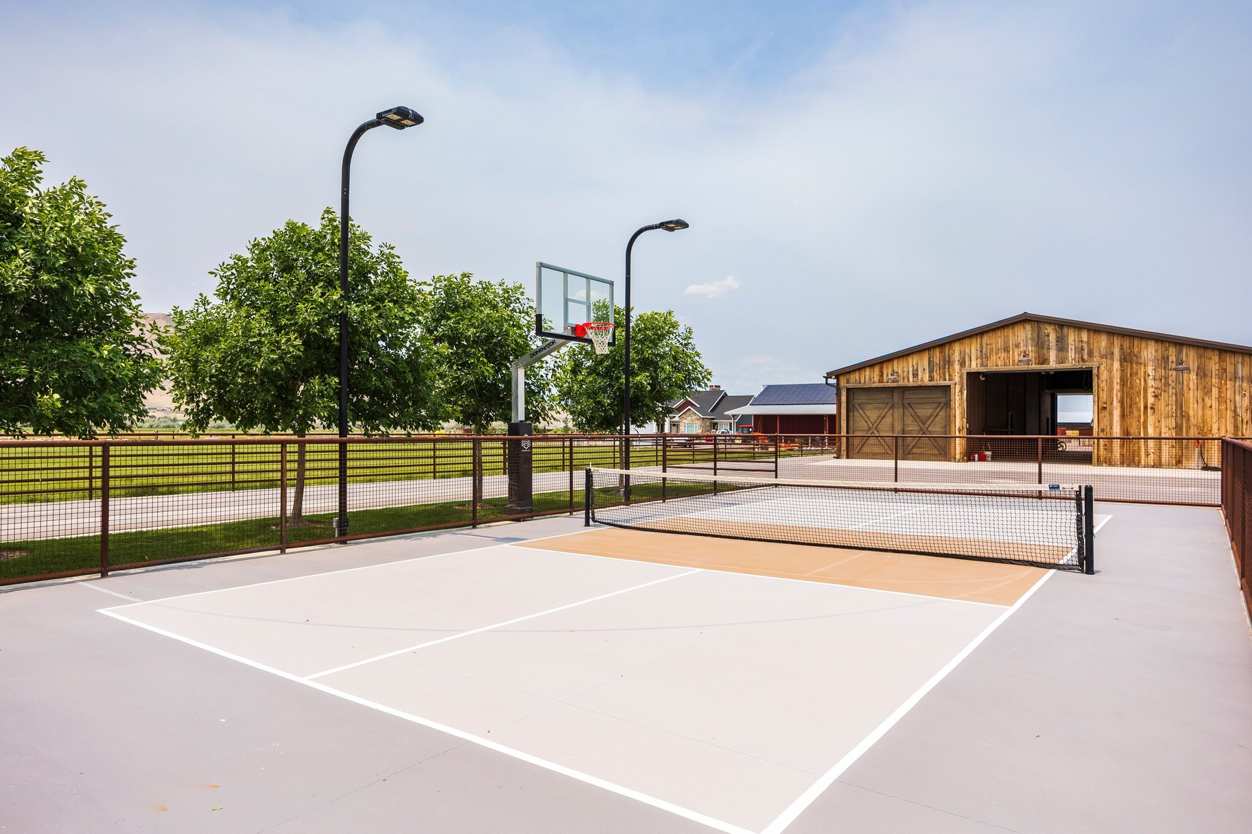 Refined Farmhouse Living with Professional Horse Facilities - 物件實景