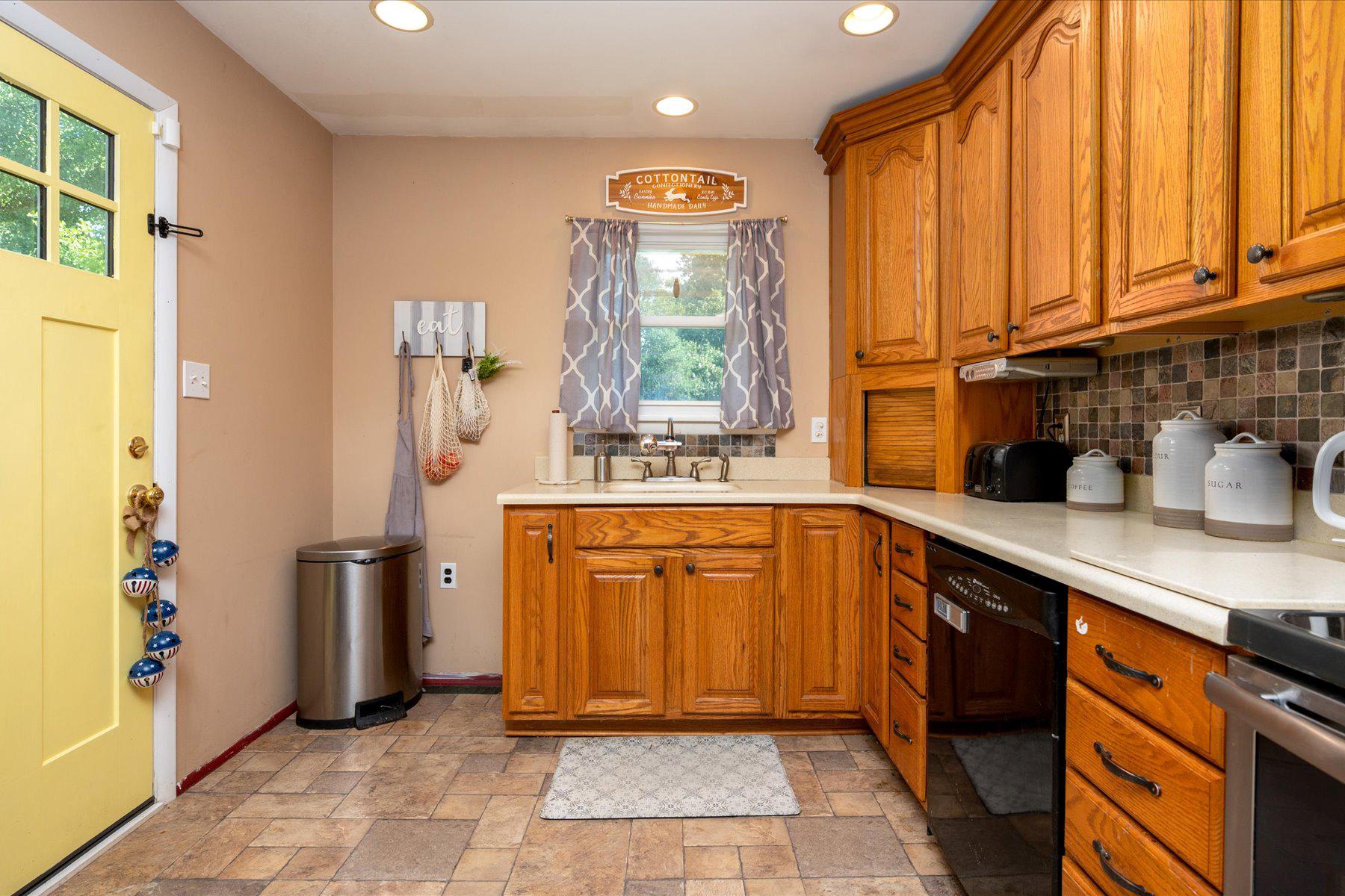  522 Kenora Drive, Millersville, MD, 21108 - 物件實景