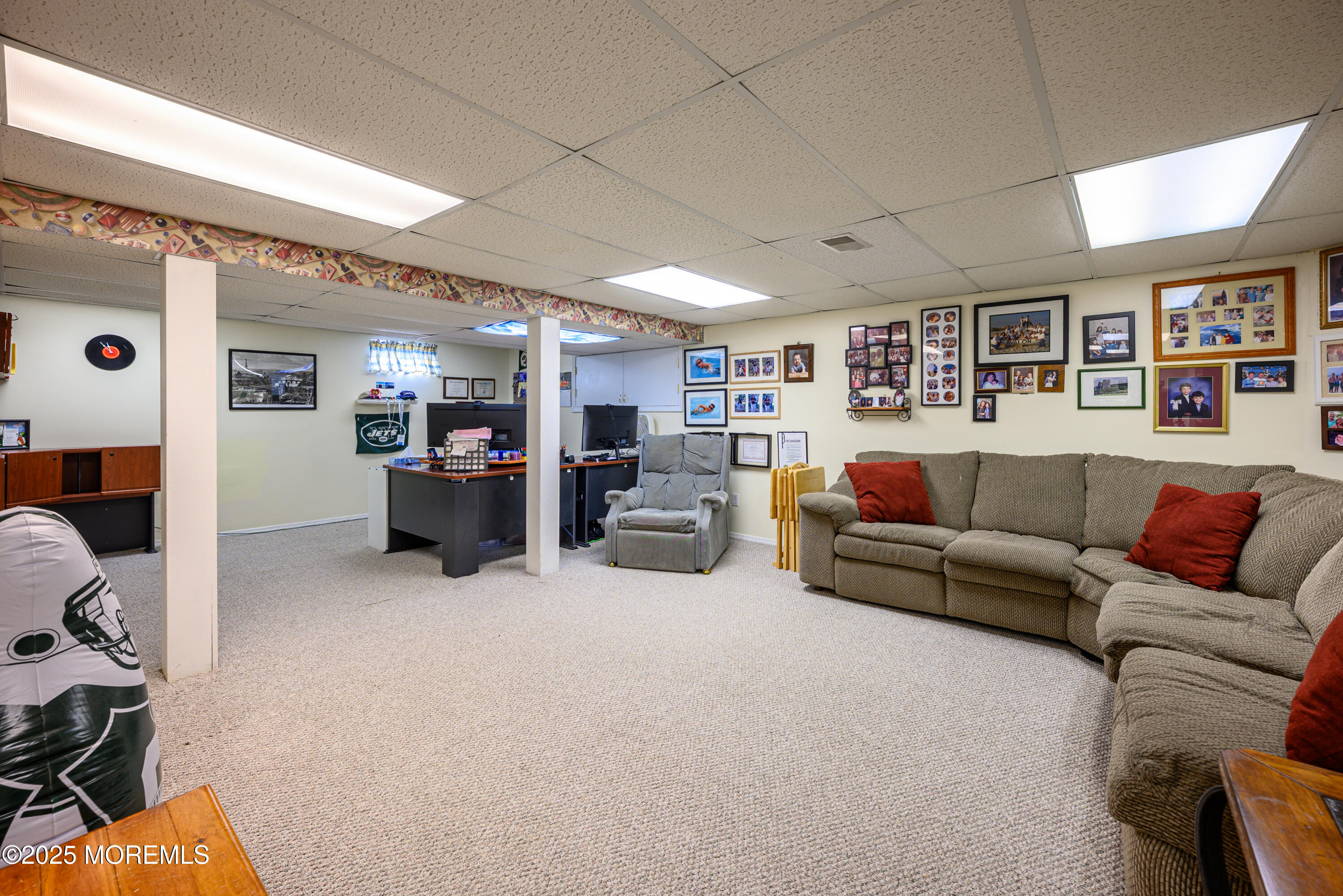 Manalapan, New Jersey, 07726, United States, 4 Bedrooms Bedrooms, ,3 BathroomsBathrooms,Residential,For Sale,2003393