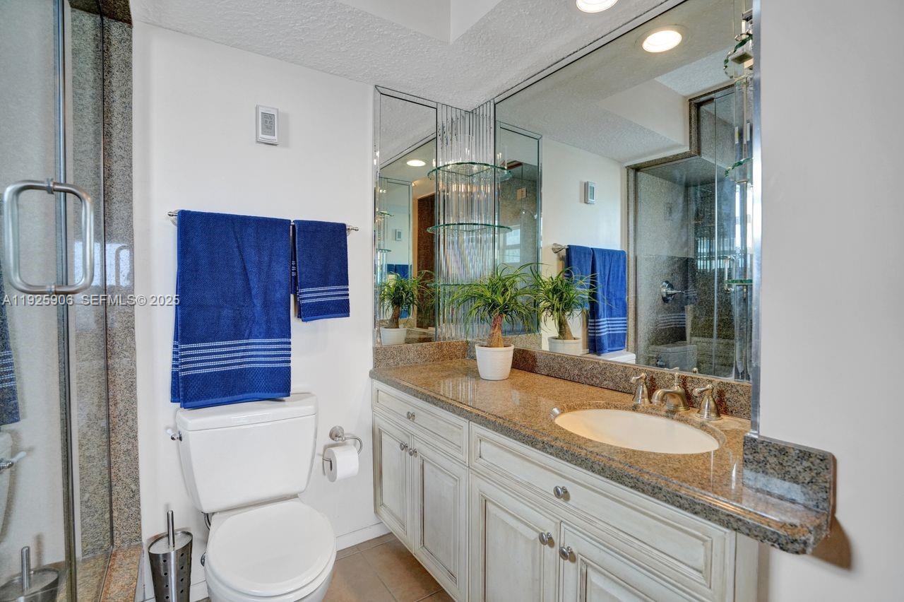 Miami Beach, Florida, 33139, United States, 2 Bedrooms Bedrooms, ,2 BathroomsBathrooms,Residential,For Sale,2002895